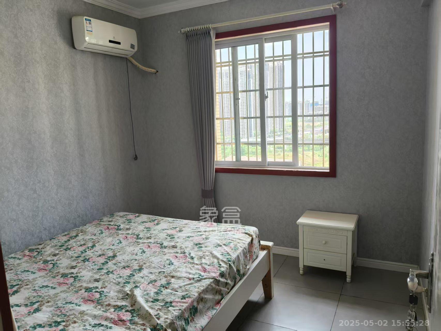 星城新宇川河苑 1室1厅1卫 800.0元/月 星城新宇川河苑 1室1厅1卫 800.0元/月室内图