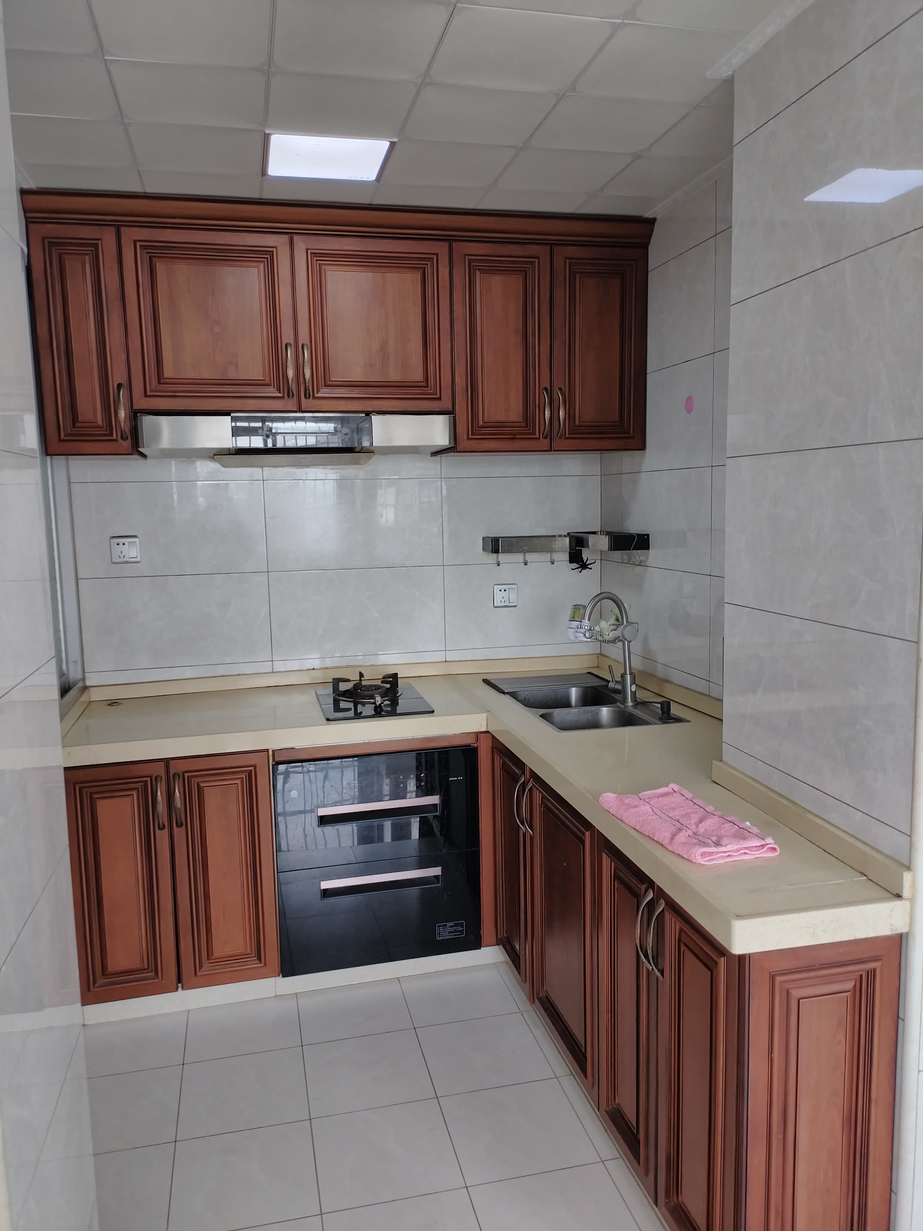 榆海小区  3室2厅1卫    105.0万 榆海小区  3室2厅1卫    105.0万室内图