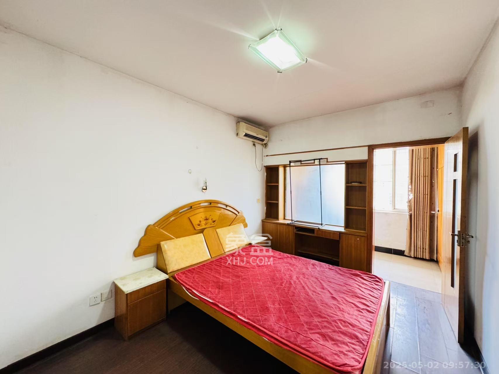 公交金盆小区 2室2厅1卫 1000.0元/月 公交金盆小区 2室2厅1卫 1000.0元/月室内图