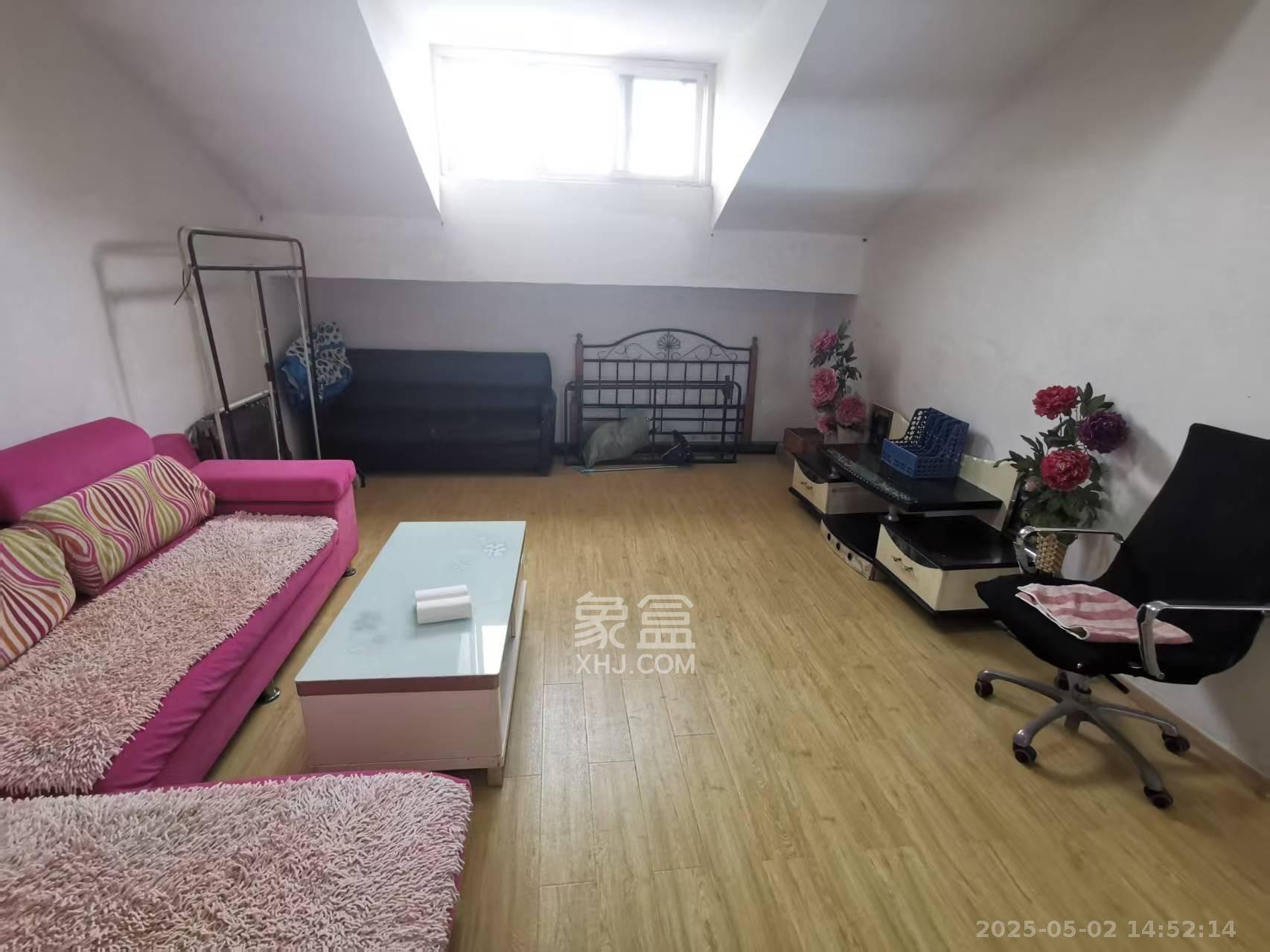 鄱阳小区 2室1厅1卫 1000.0元/月 鄱阳小区 2室1厅1卫 1000.0元/月室内图