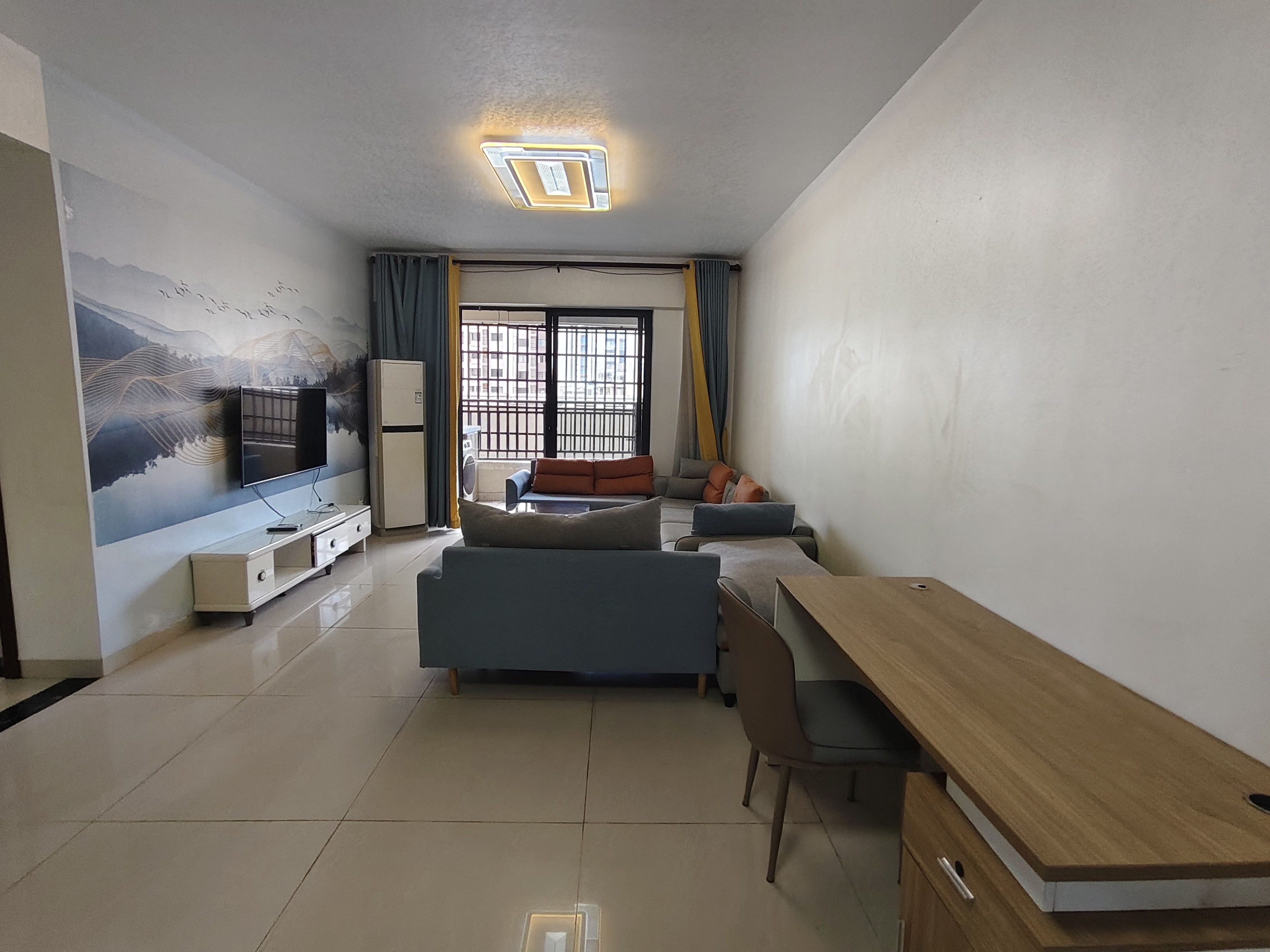 滨海新城一区（B-06地块）  4室2厅1卫   3800.00元/月室内图