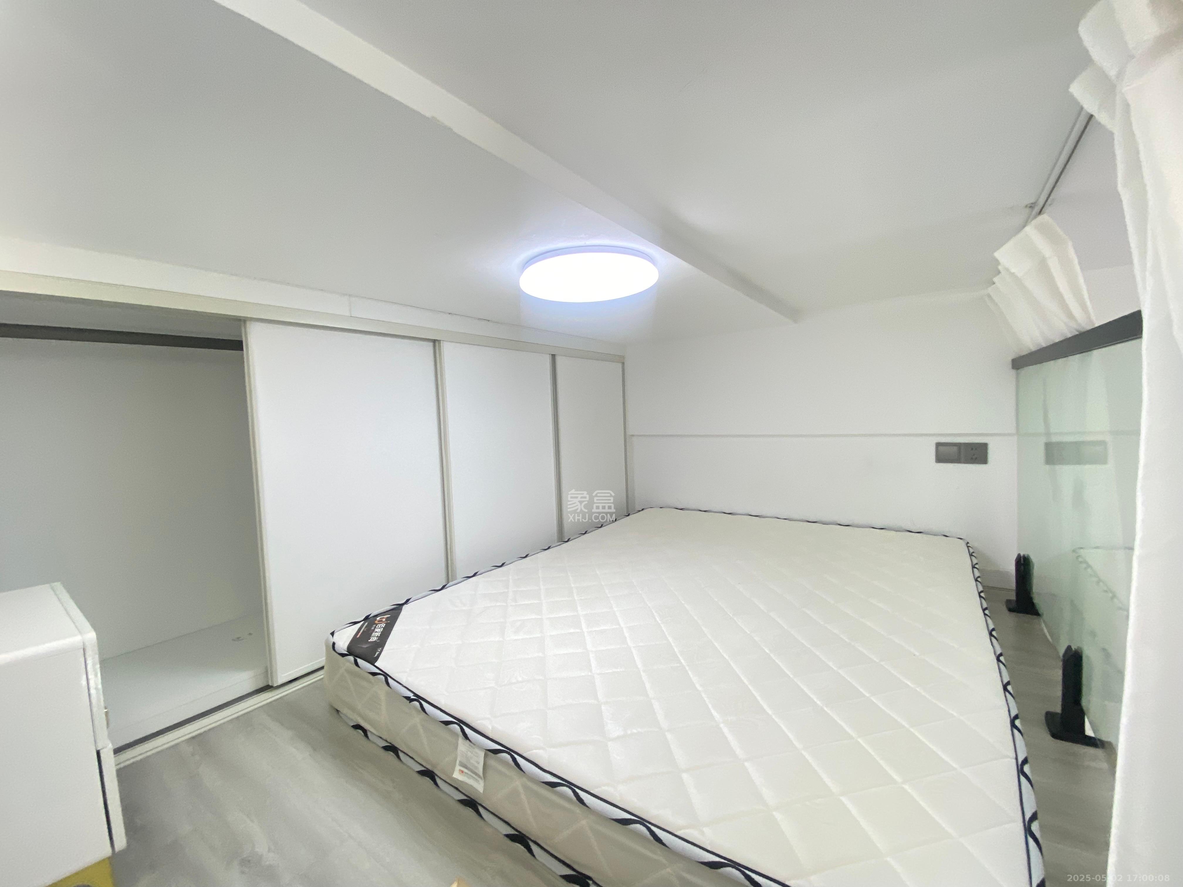 保利天禧EF区  1室0厅0卫   2500.00元/月室内图
