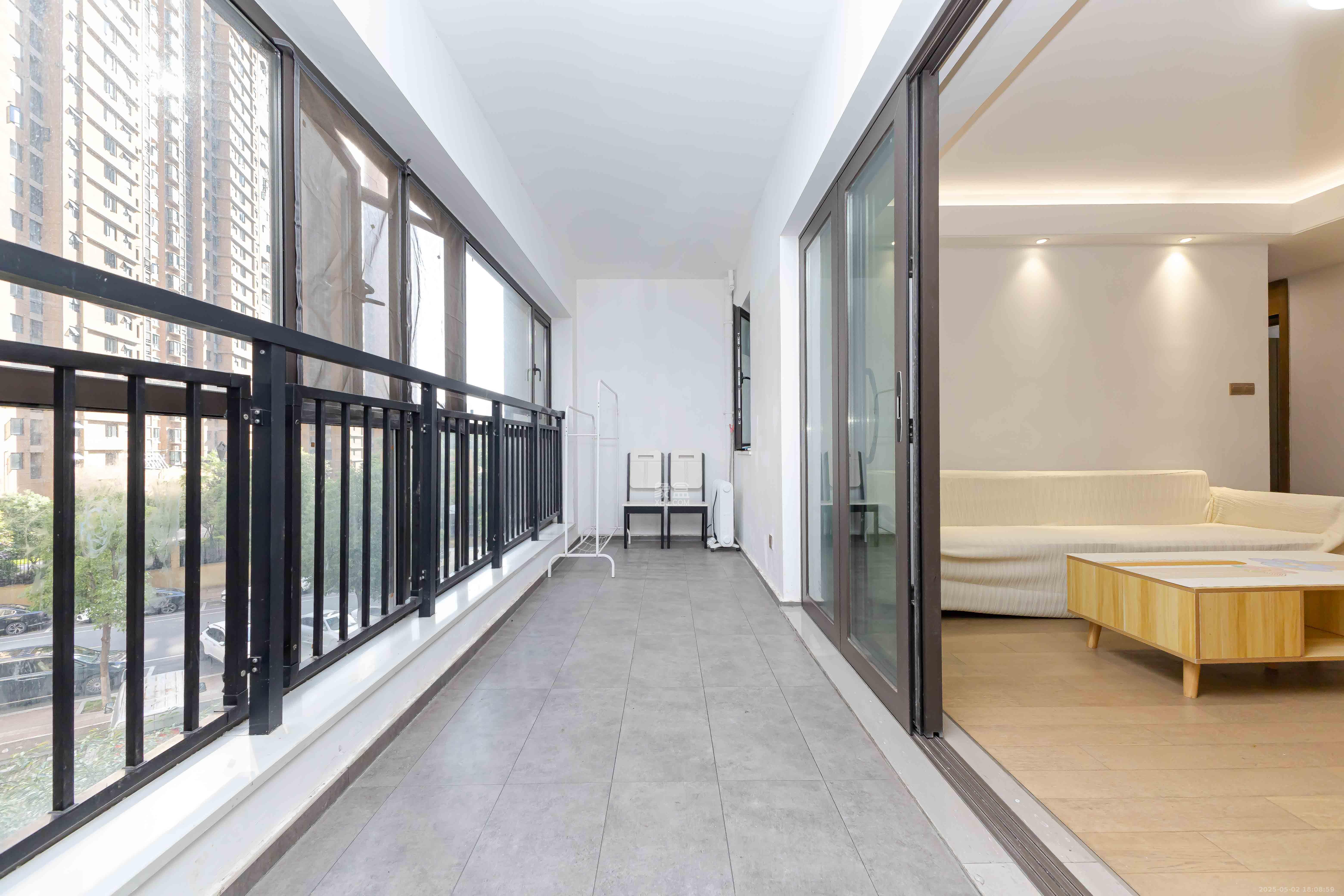 润和滨江府 4室2厅2卫 119.8万 润和滨江府 4室2厅2卫 119.8万阳台