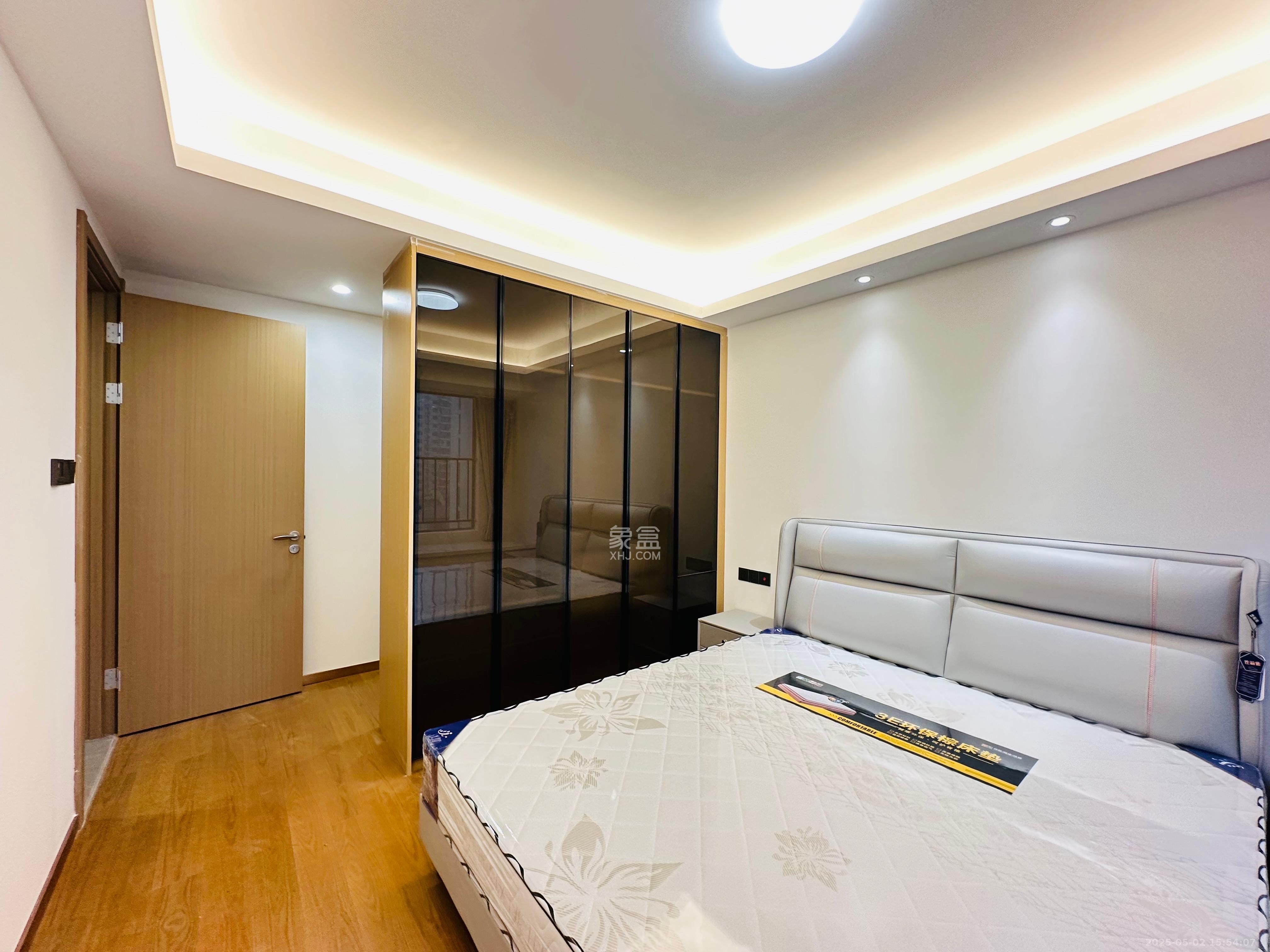 旭辉雨花郡  4室2厅1卫   4500.00元/月室内图