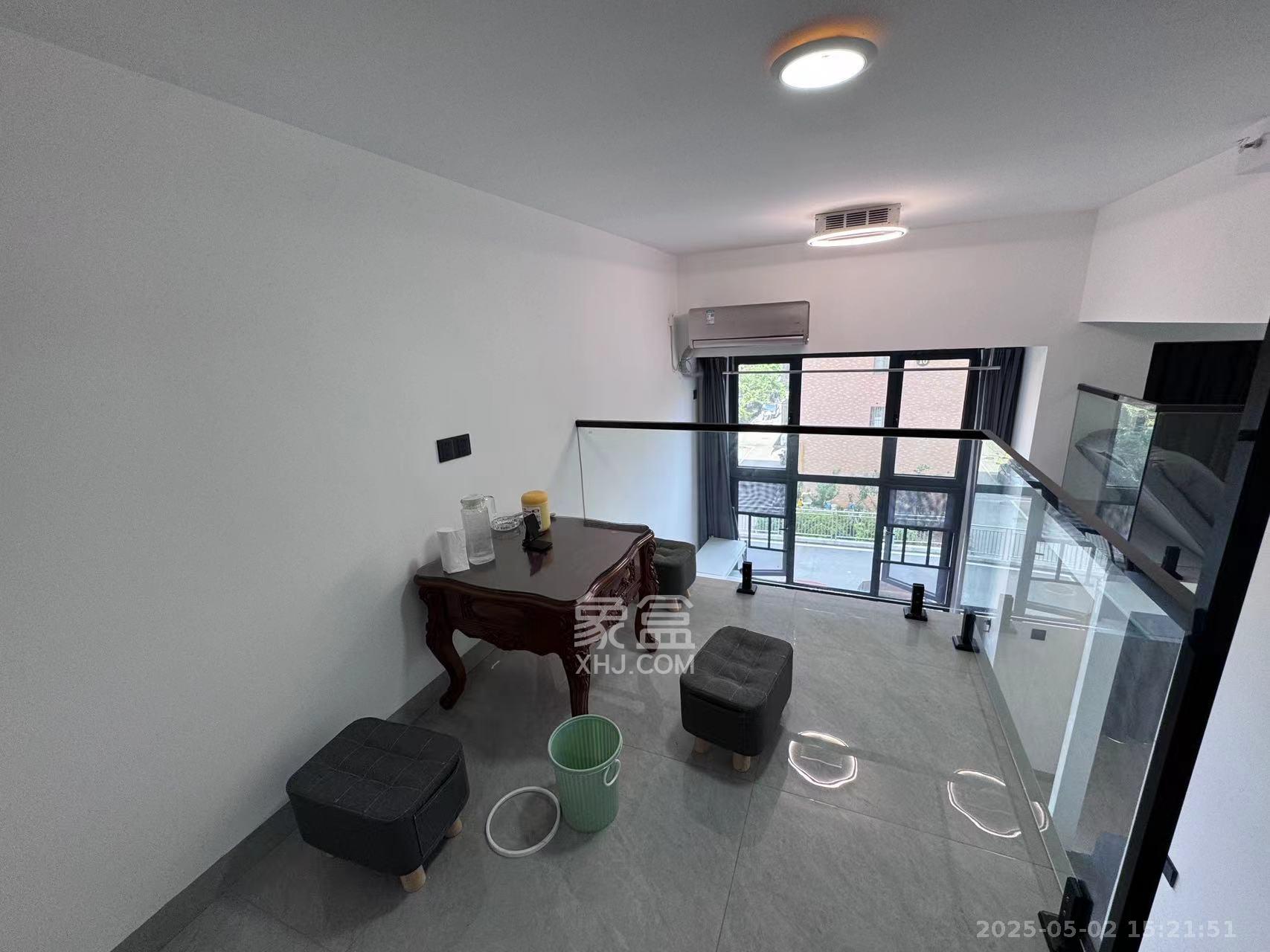 新长海D1站 1室0厅0卫 1400.0元/月 新长海D1站 1室0厅0卫 1400.0元/月室内图