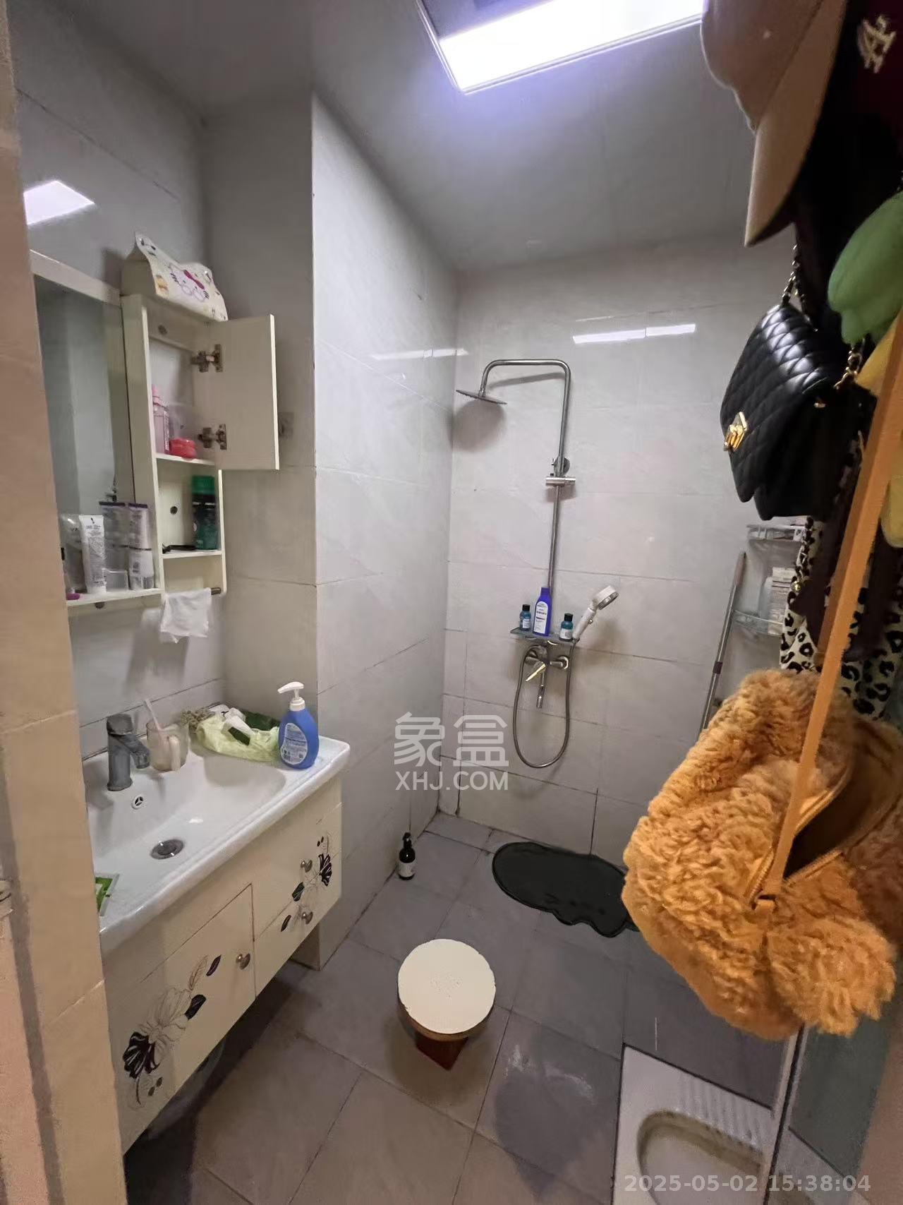 明发国际城  1室1厅1卫   1100.00元/月