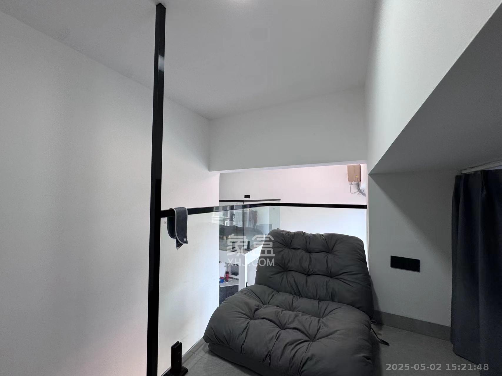 新长海D1站 1室0厅0卫 1400.0元/月 新长海D1站 1室0厅0卫 1400.0元/月室内图