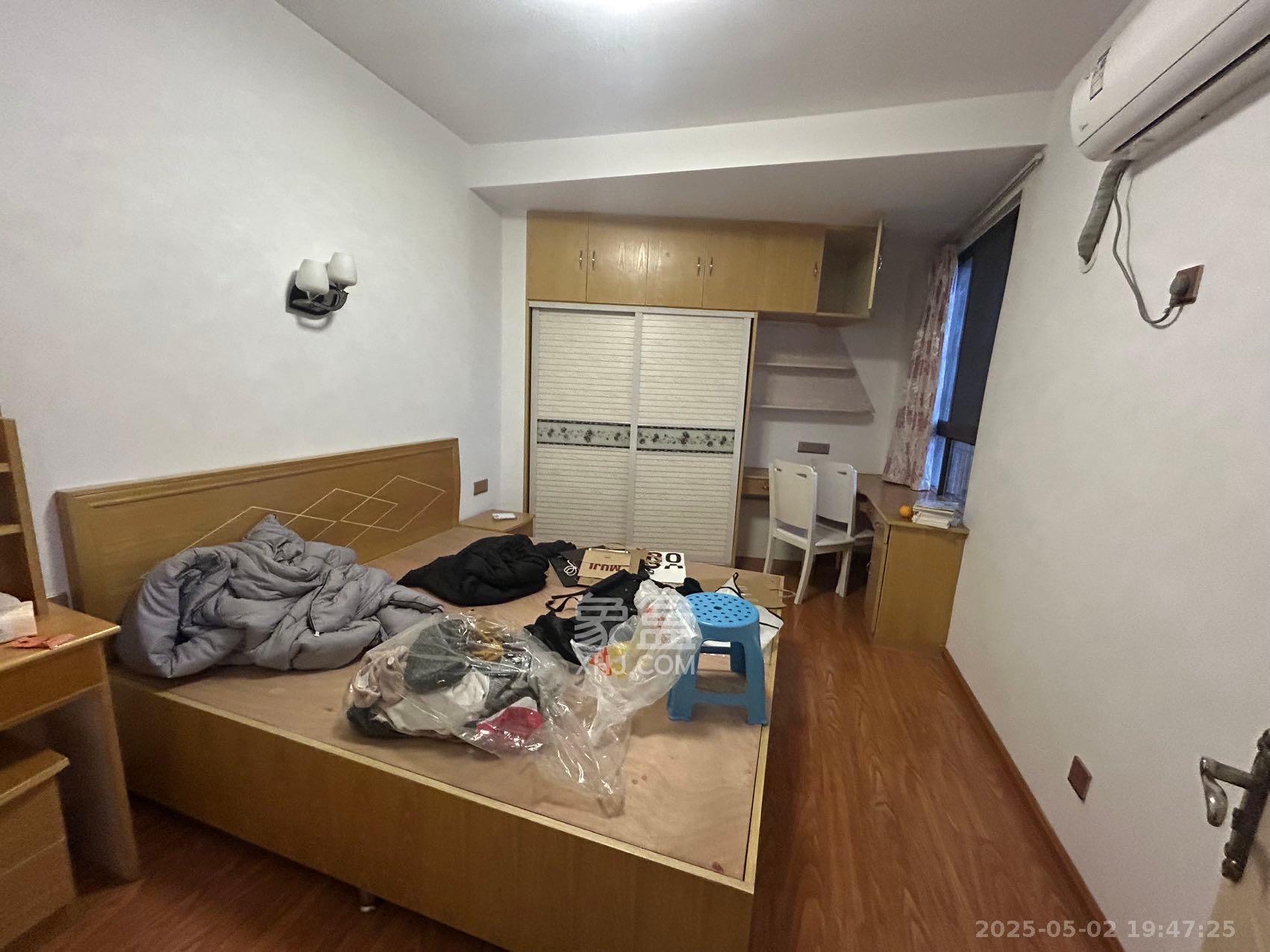 长城水郡  3室1厅1卫   2100.00元/月室内图