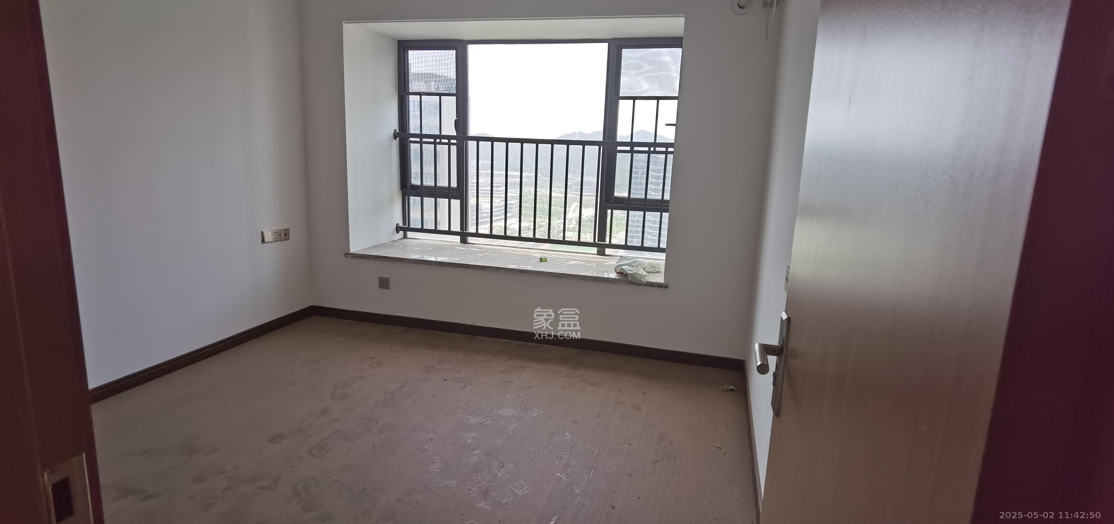 中国铁建湘语梅溪 4室2厅2卫 3500.0元/月 中国铁建湘语梅溪 4室2厅2卫 3500.0元/月室内图