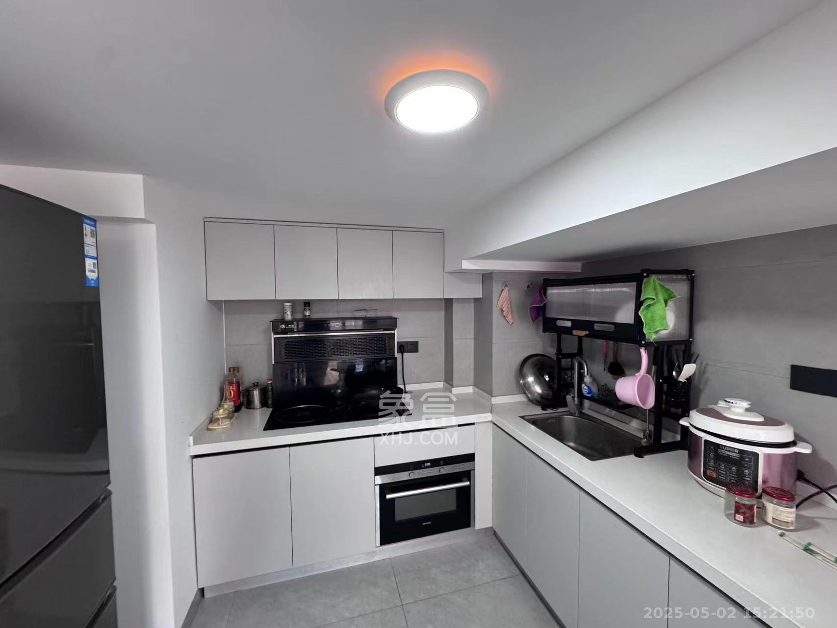 新长海D1站 1室0厅0卫 1400.0元/月 新长海D1站 1室0厅0卫 1400.0元/月室内图