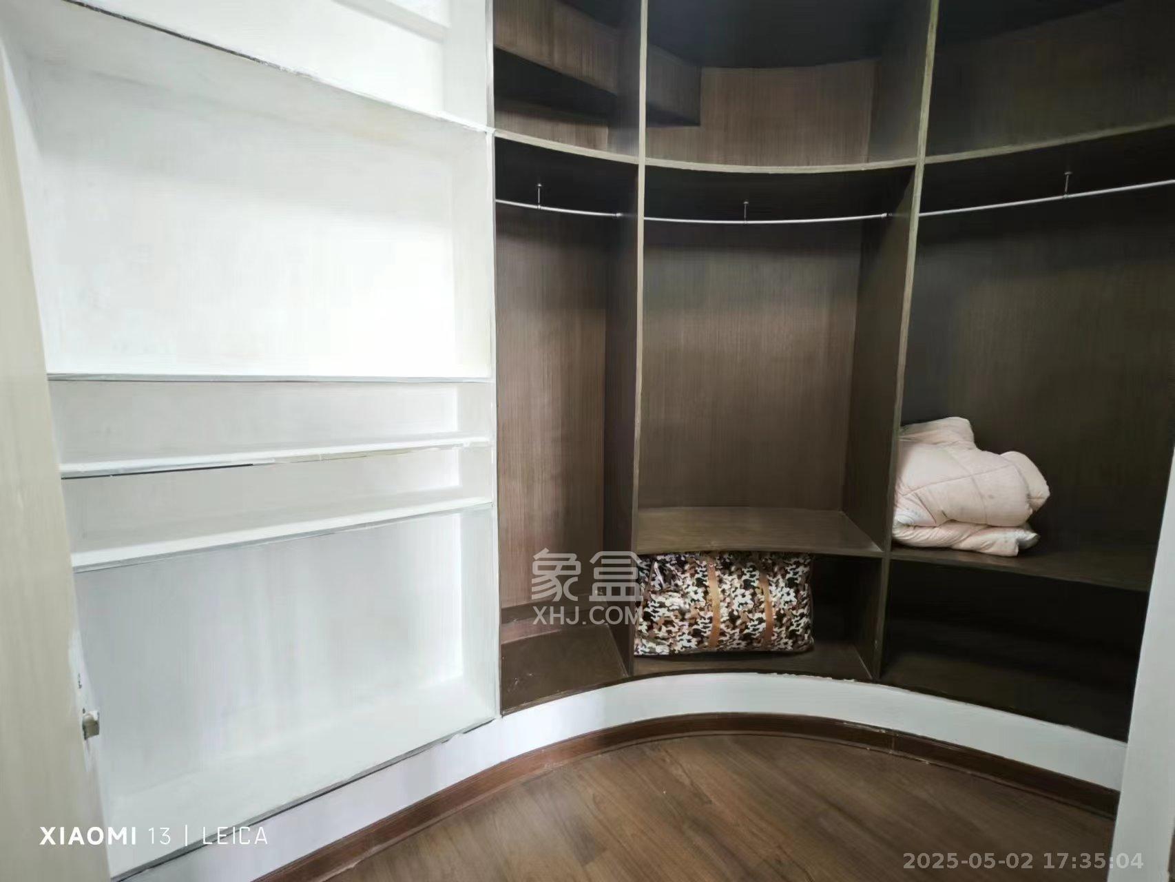 金蕾大厦  1室1厅1卫   950.00元/月室内图