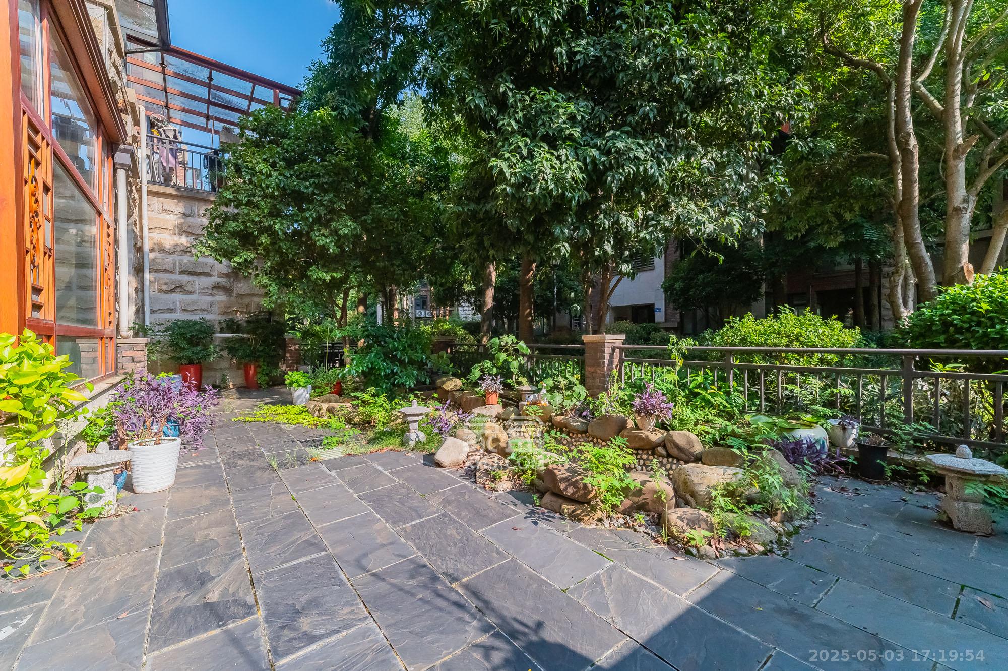 星湖湾一期洋房 4室2厅3卫 380.0万 星湖湾一期洋房 4室2厅3卫 380.0万其他