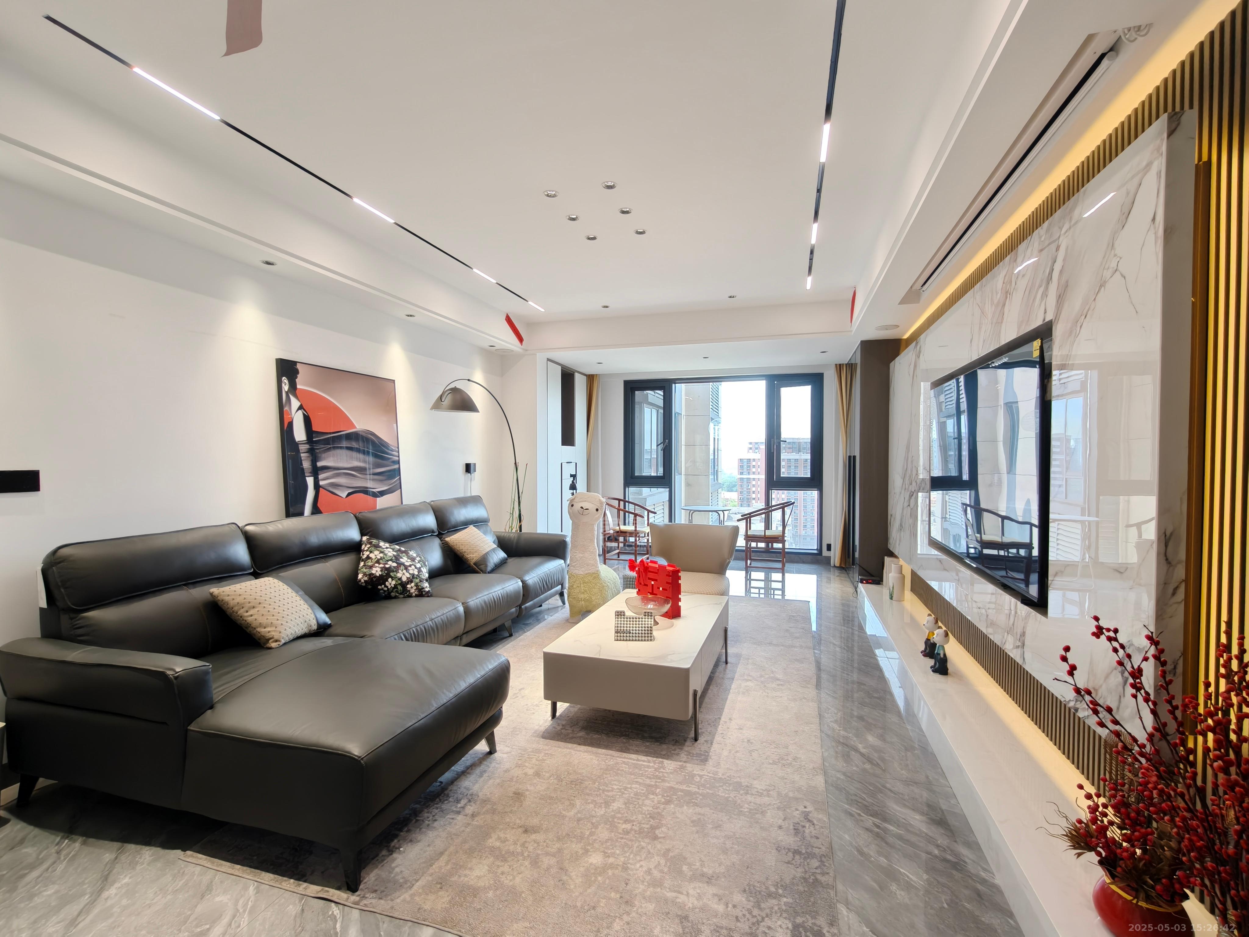 玫瑰御园 4室2厅2卫 3500.0元/月 玫瑰御园 4室2厅2卫 3500.0元/月室内图