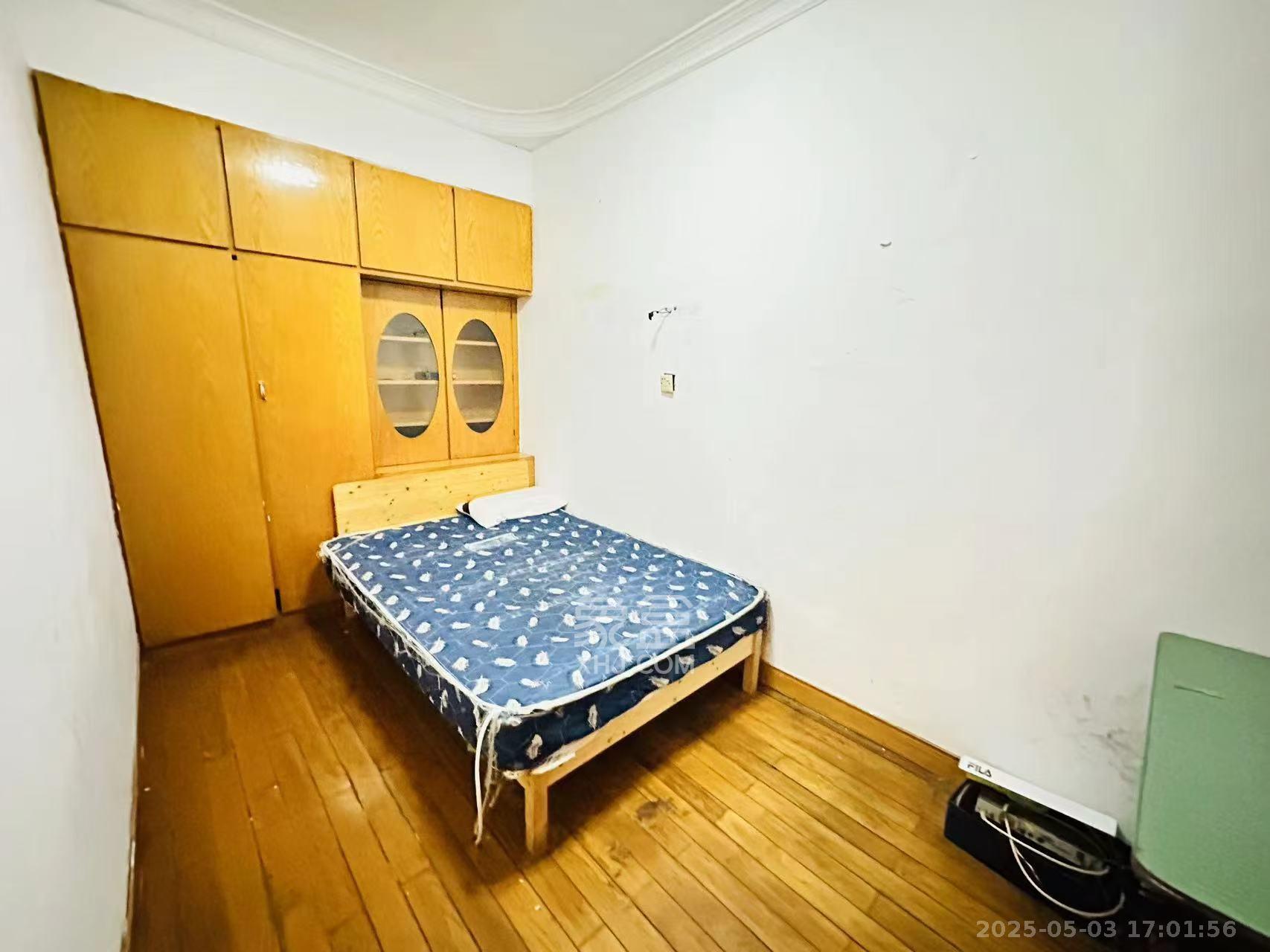 东瓜山一村 2室2厅1卫 1500.0元/月 东瓜山一村 2室2厅1卫 1500.0元/月室内图