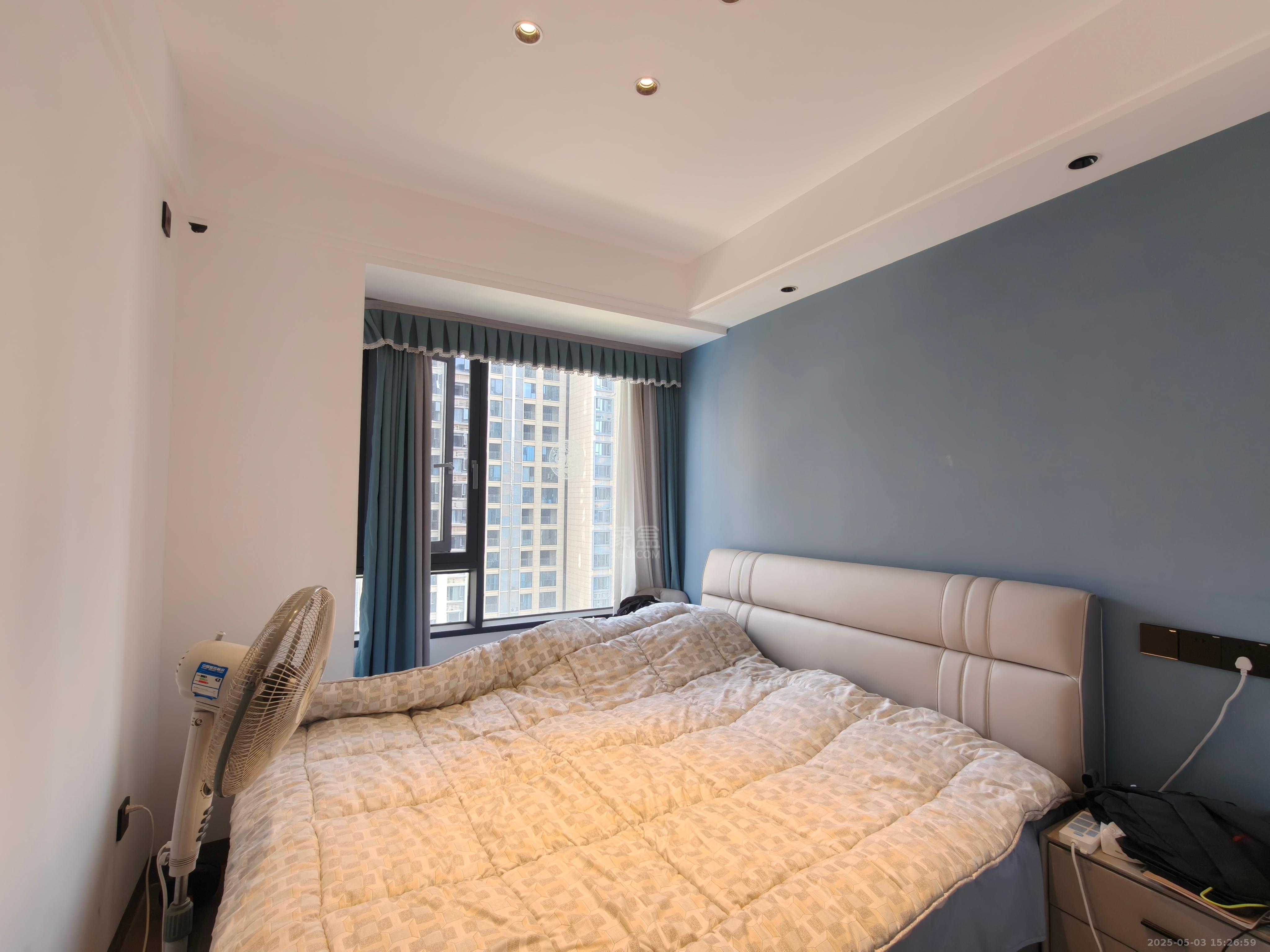 玫瑰御园 4室2厅2卫 3500.0元/月 玫瑰御园 4室2厅2卫 3500.0元/月室内图