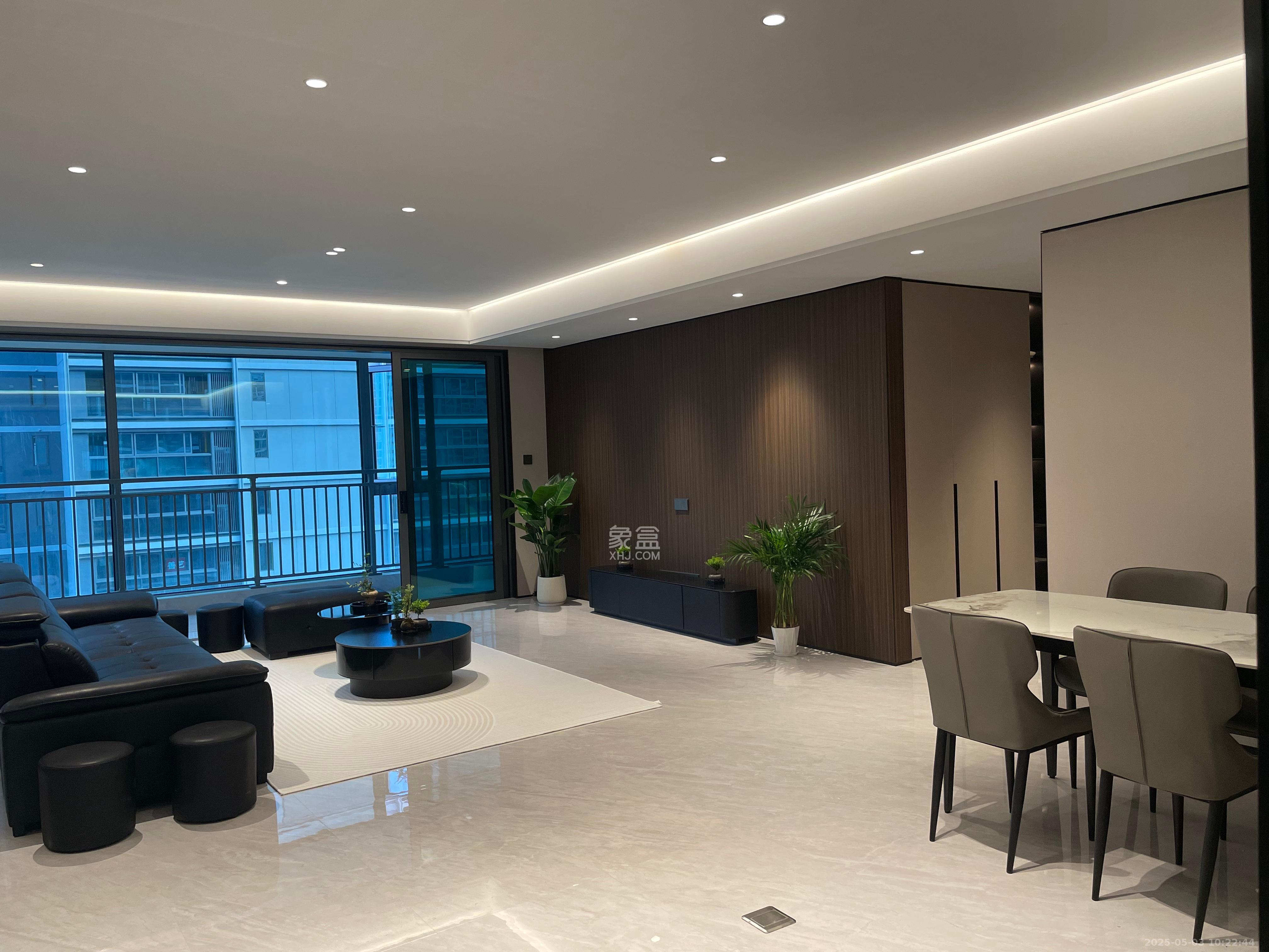 招商蛇口滨江境 4室2厅2卫 12000.0元/月 招商蛇口滨江境 4室2厅2卫 12000.0元/月室内图