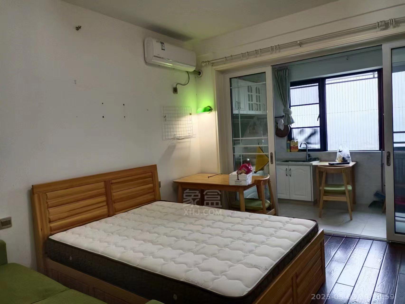 龙腾国际 1室1厅1卫 1200.0元/月 龙腾国际 1室1厅1卫 1200.0元/月室内图