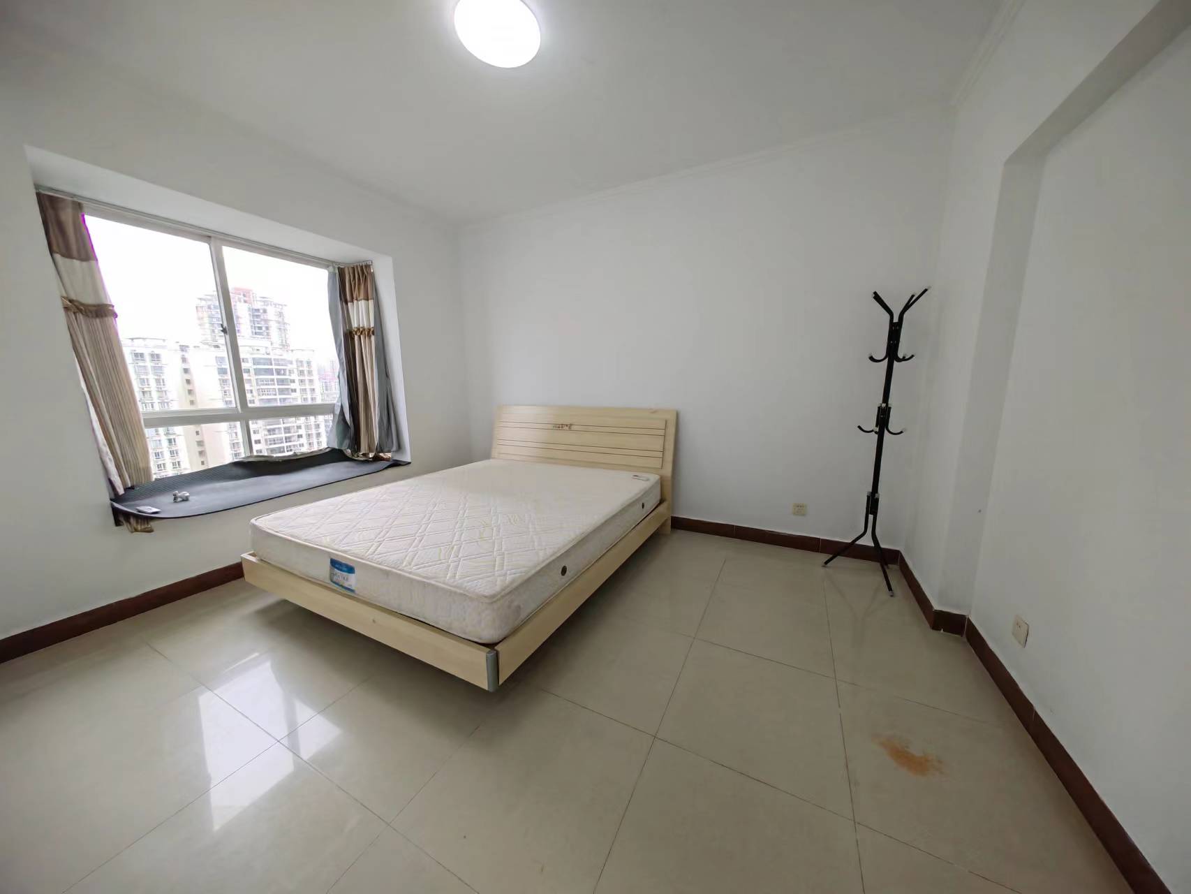 海韵裕都 1室0厅0卫 92.0万 海韵裕都 1室0厅0卫 92.0万室内图