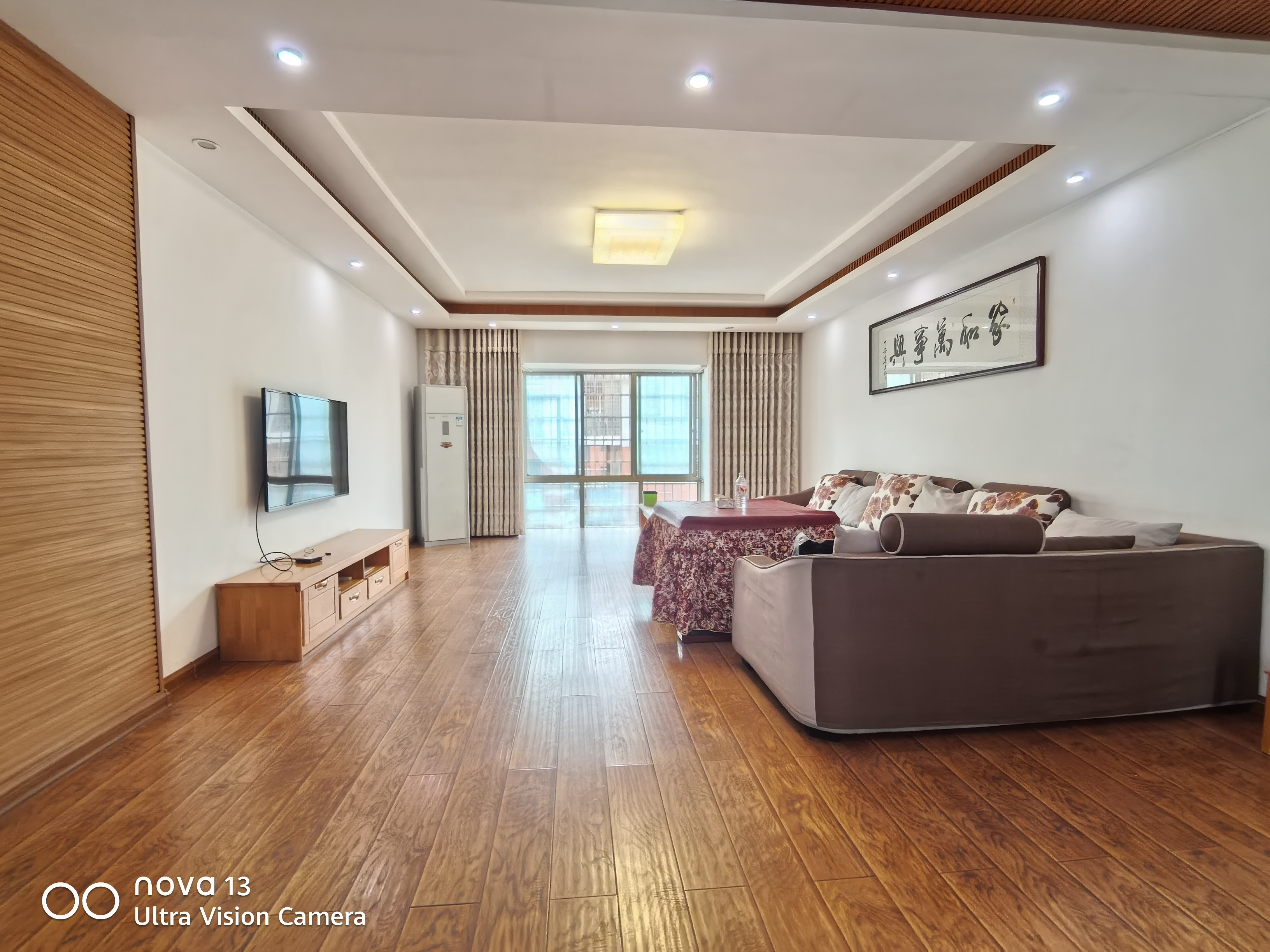 山水名苑 5室2厅2卫 65.8万 山水名苑 5室2厅2卫 65.8万客厅