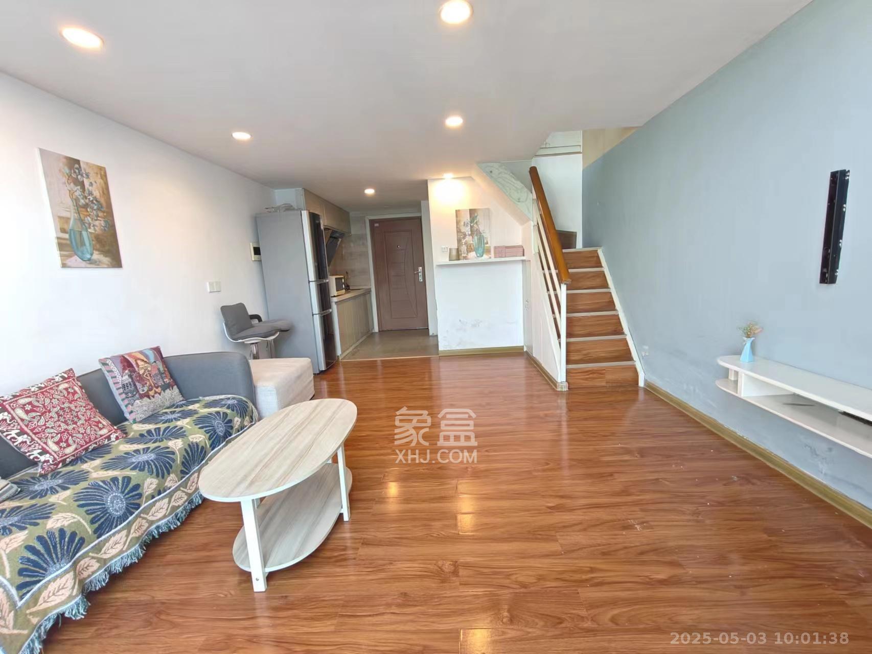 洋湖时代 1室1厅1卫 1350.0元/月 洋湖时代 1室1厅1卫 1350.0元/月室内图