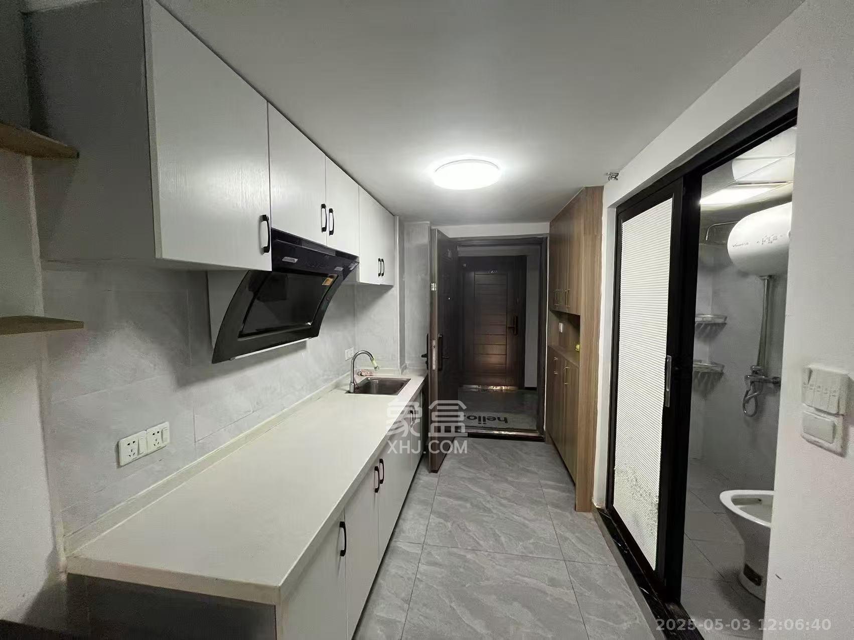 万科金色麦田  2室1厅1卫    1900.0元/月室内图