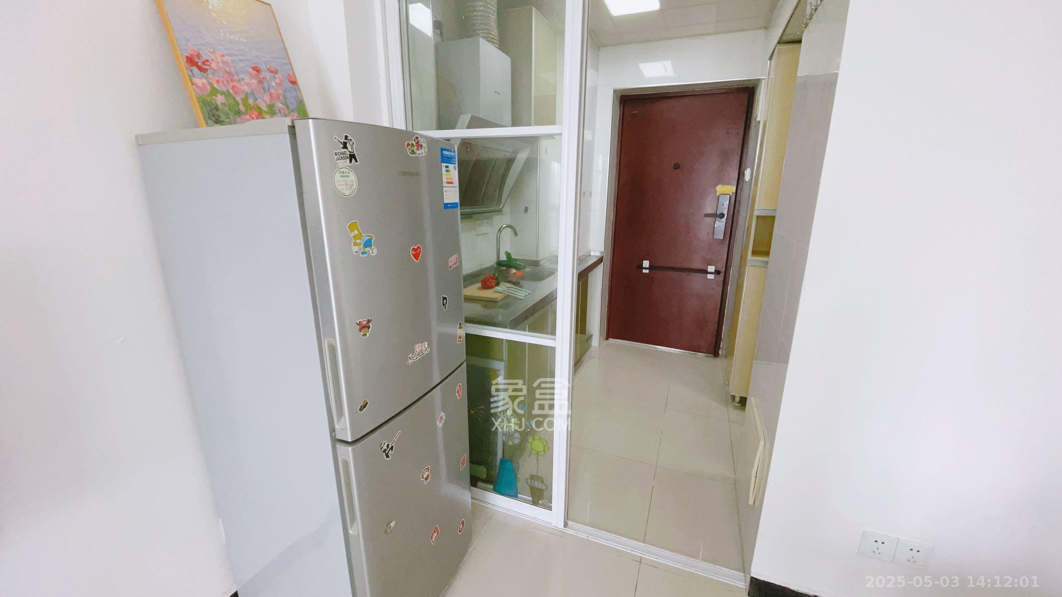 万象凯旋湾  1室1厅1卫   1750.00元/月室内图