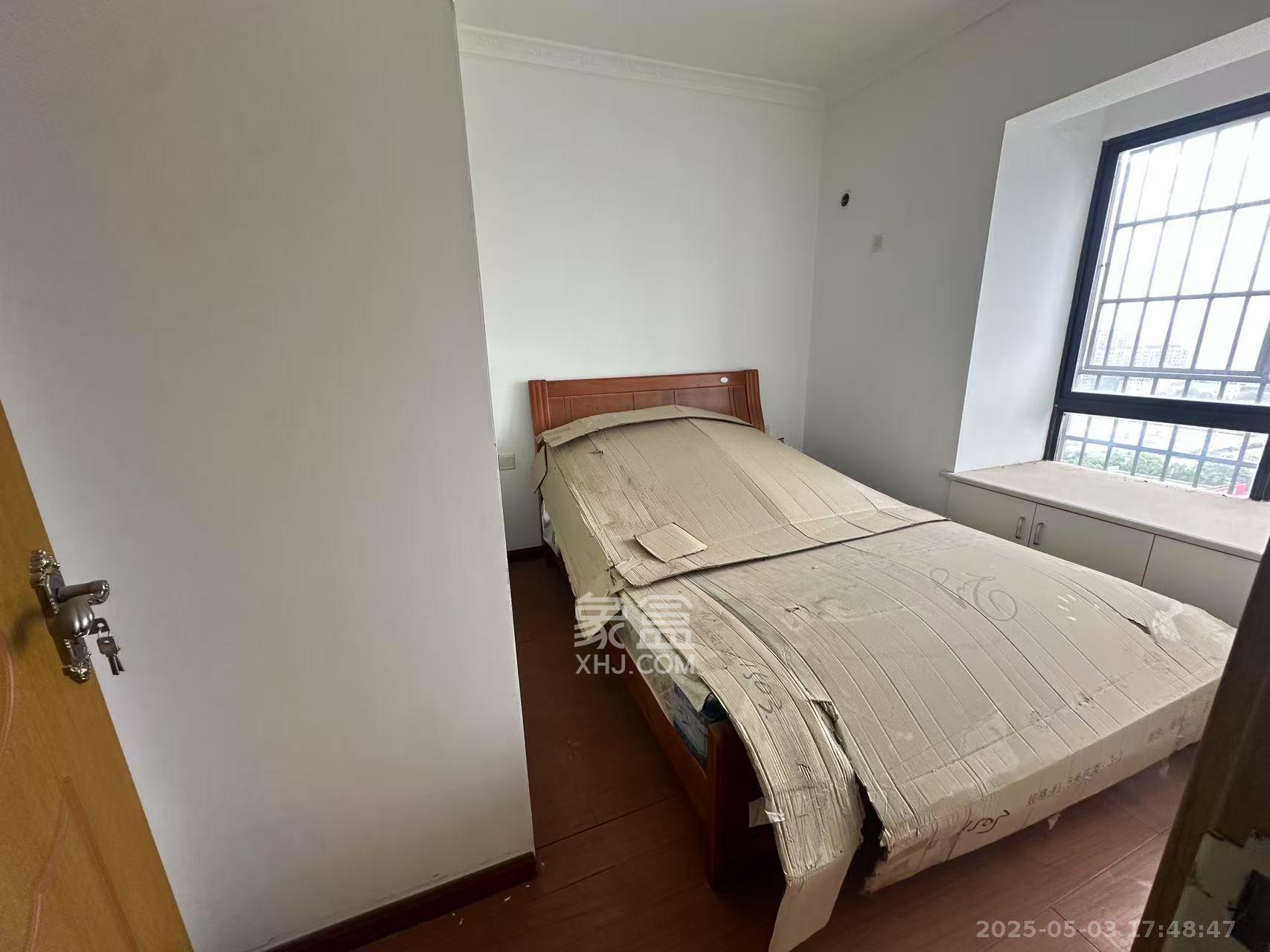 峰尚国际 3室2厅2卫 1500.0元/月 峰尚国际 3室2厅2卫 1500.0元/月室内图