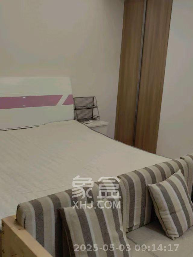奥林匹克花园贡院三期  1室0厅1卫    1500.0元/月室内图