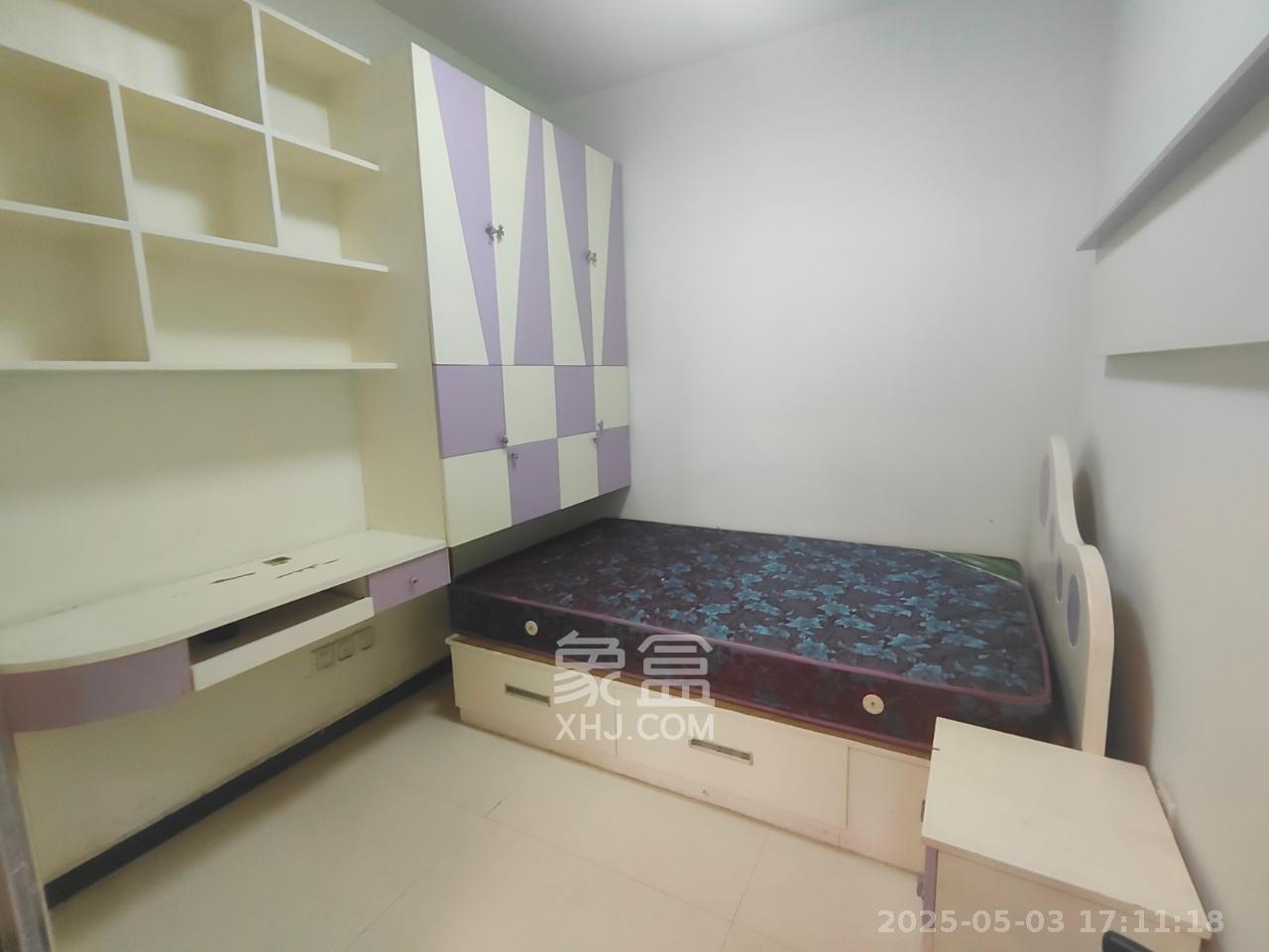 欧陆经典  2室2厅1卫    3300.0元/月室内图