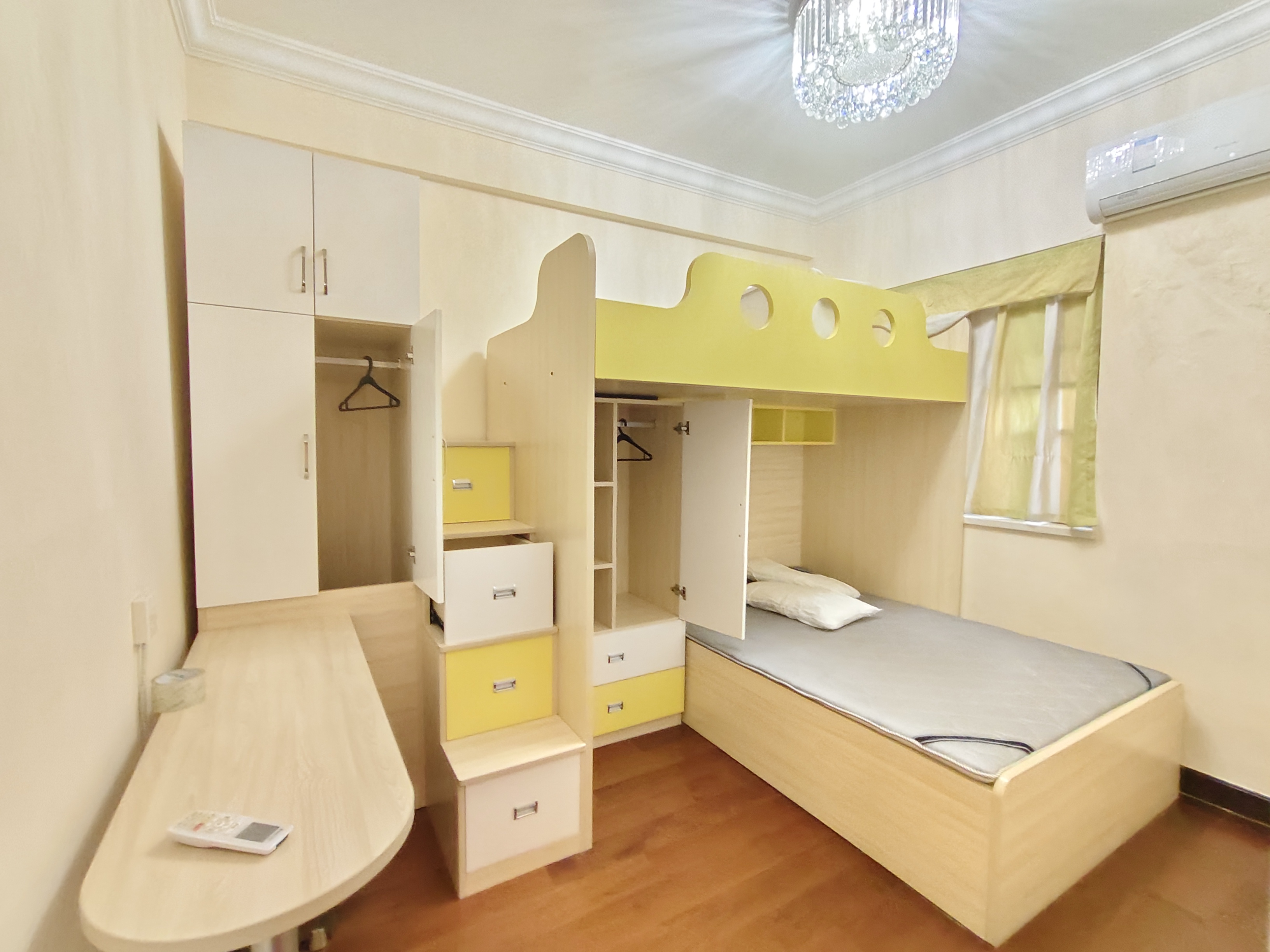 恒大绿洲 2室2厅1卫 1600.0元/月 恒大绿洲 2室2厅1卫 1600.0元/月室内图