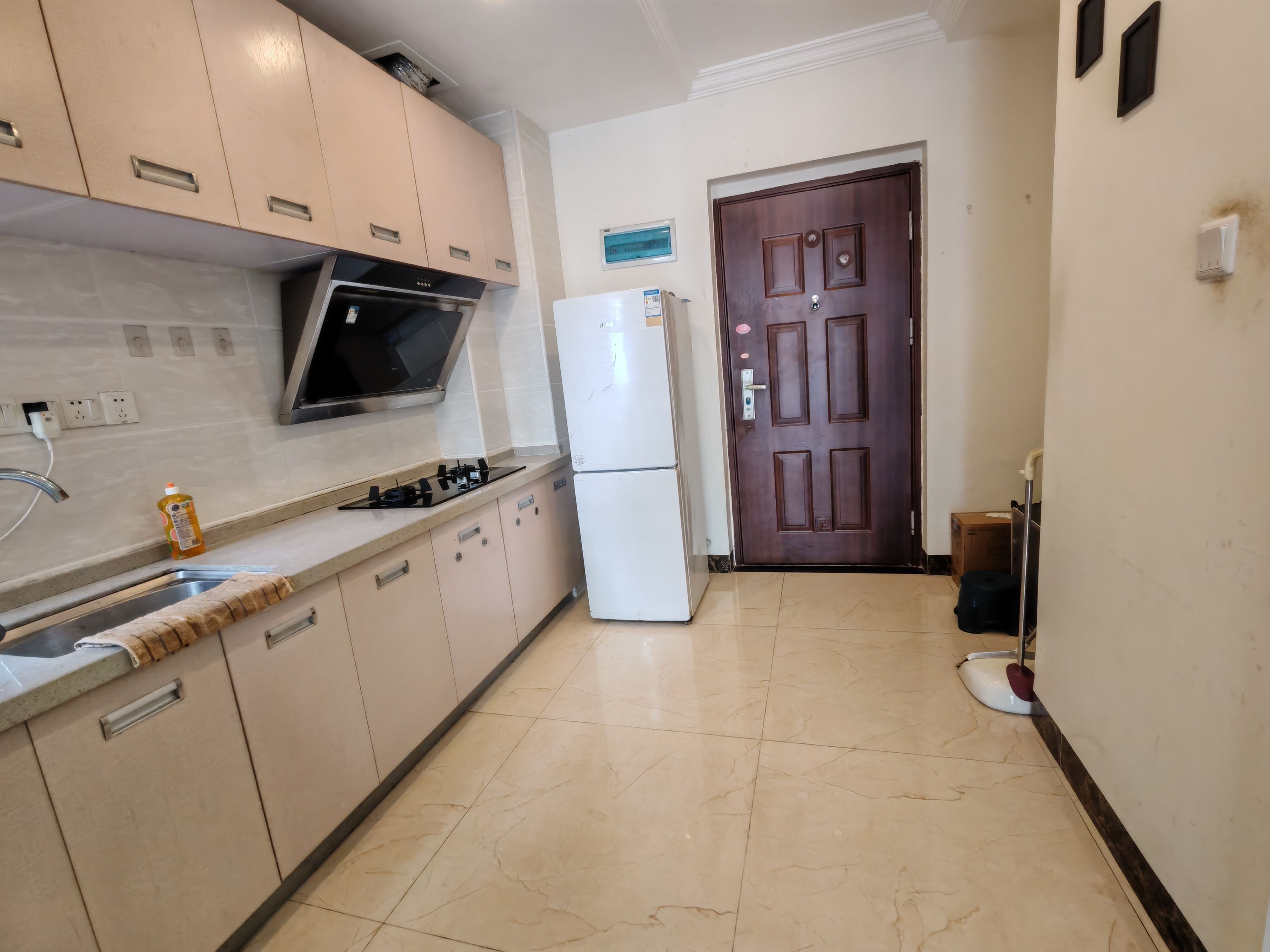 新城吾悦广场 1室1厅1卫 42.0万 新城吾悦广场 1室1厅1卫 42.0万客厅