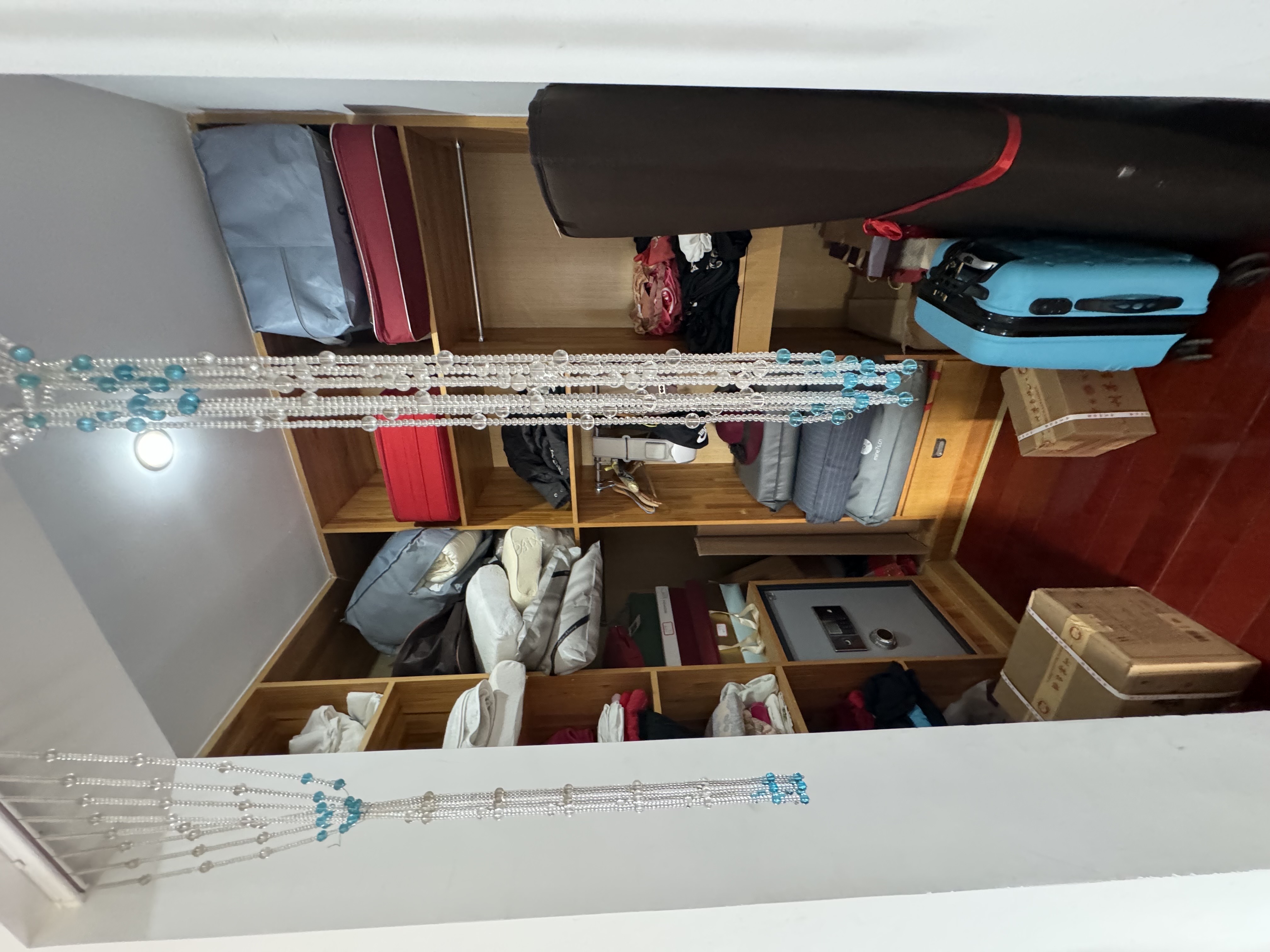 金园小区 3室2厅2卫 85.8万 金园小区 3室2厅2卫 85.8万客厅