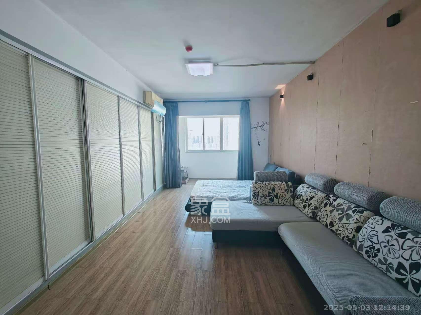 上河国际F座  1室0厅1卫   1500.00元/月室内图1
