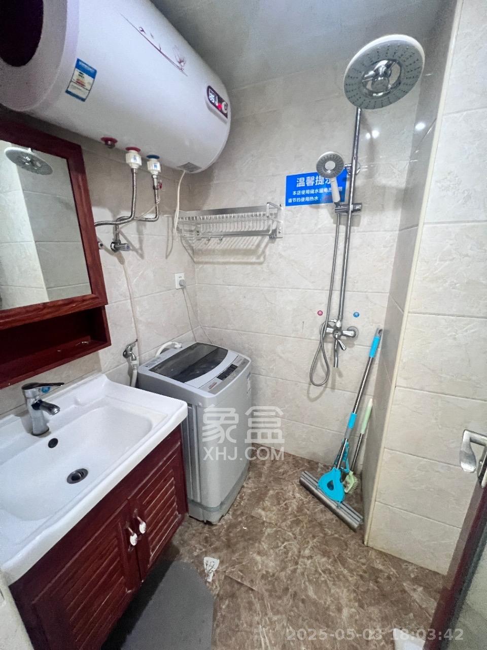 达美美立方 1室1厅1卫 1800.0元/月 达美美立方 1室1厅1卫 1800.0元/月室内图