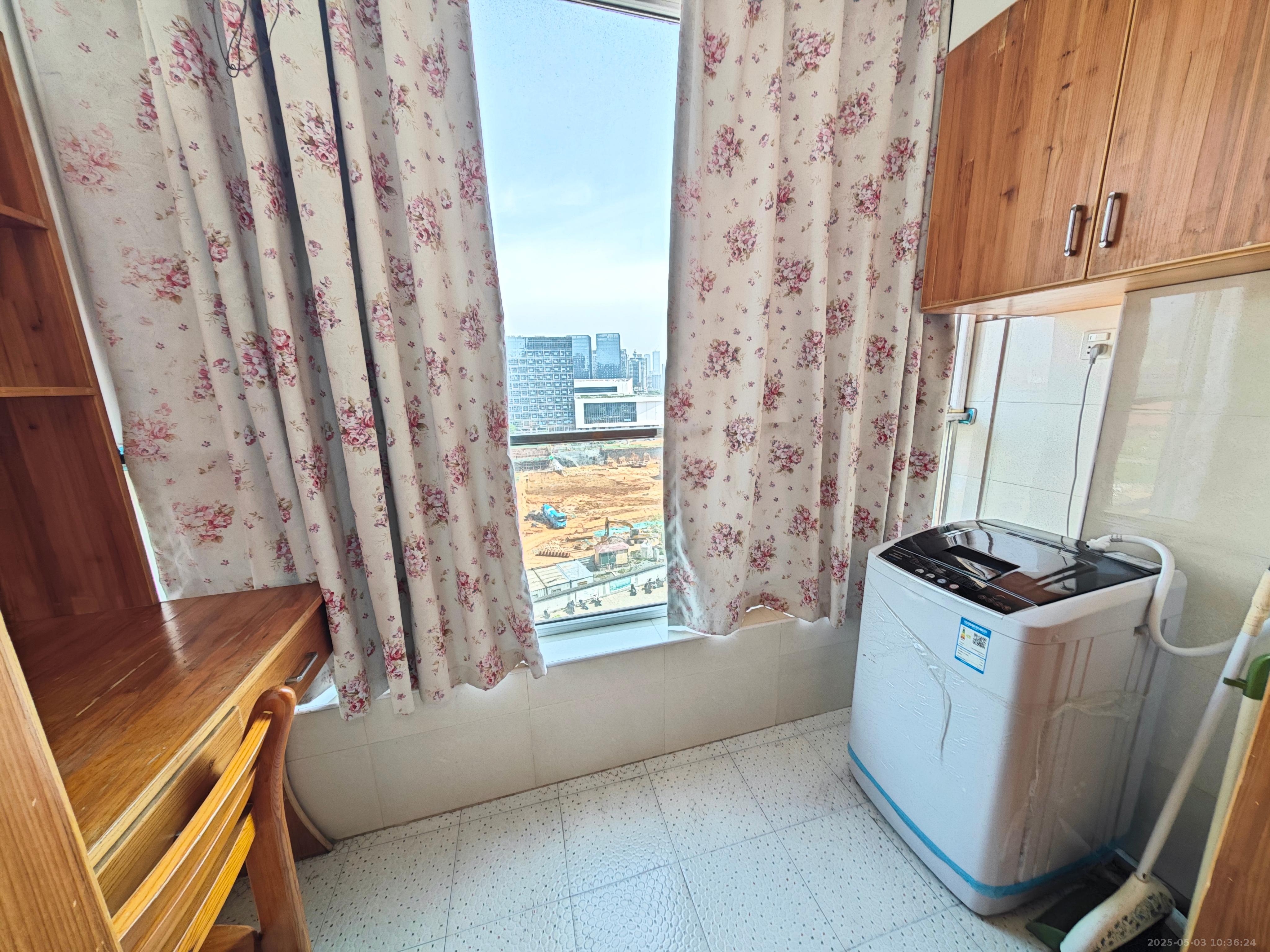 三重星都心  2室1厅1卫   2300.00元/月室内图