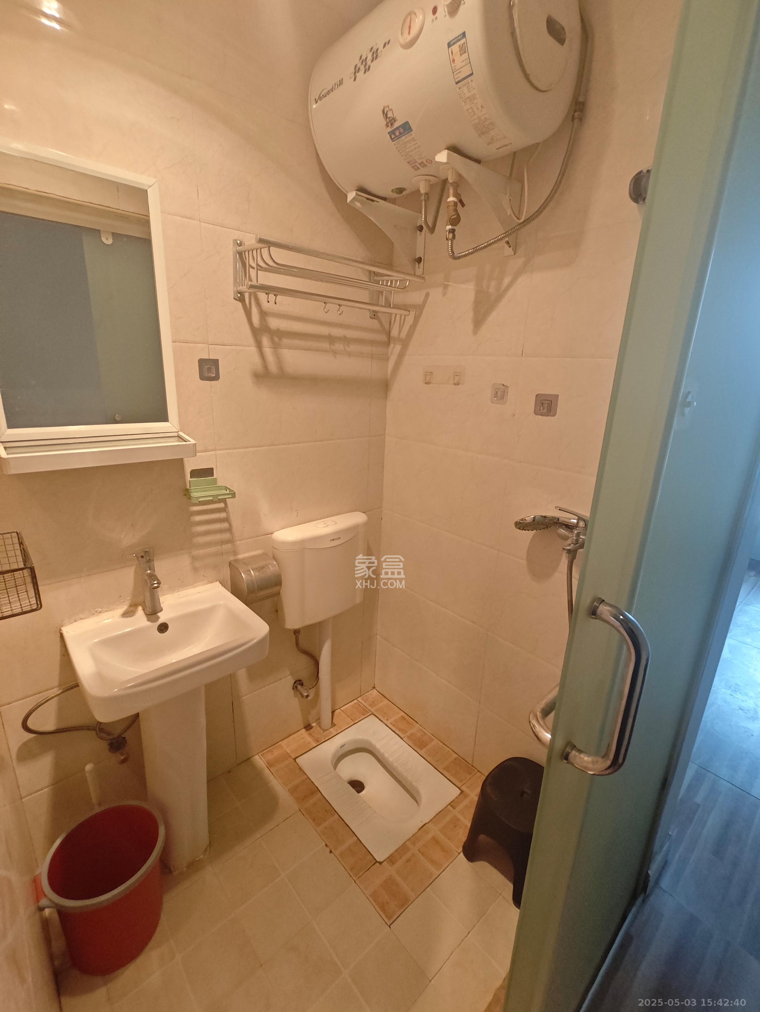 叠彩兰亭 1室1厅1卫 1100.0元/月 叠彩兰亭 1室1厅1卫 1100.0元/月室内图