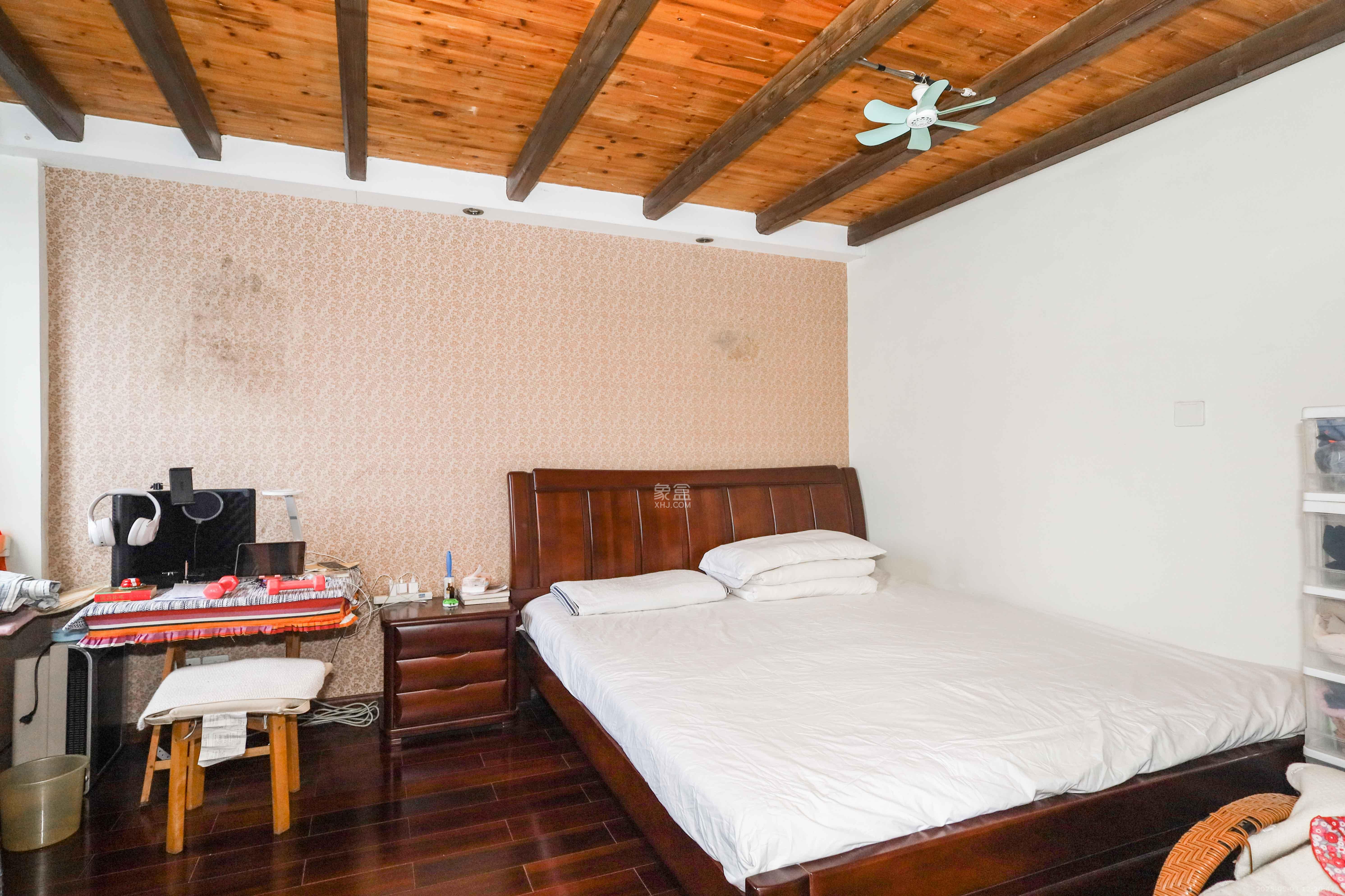 保利麓谷林语A区 3室2厅1卫 62.8万 保利麓谷林语A区 3室2厅1卫 62.8万卧室