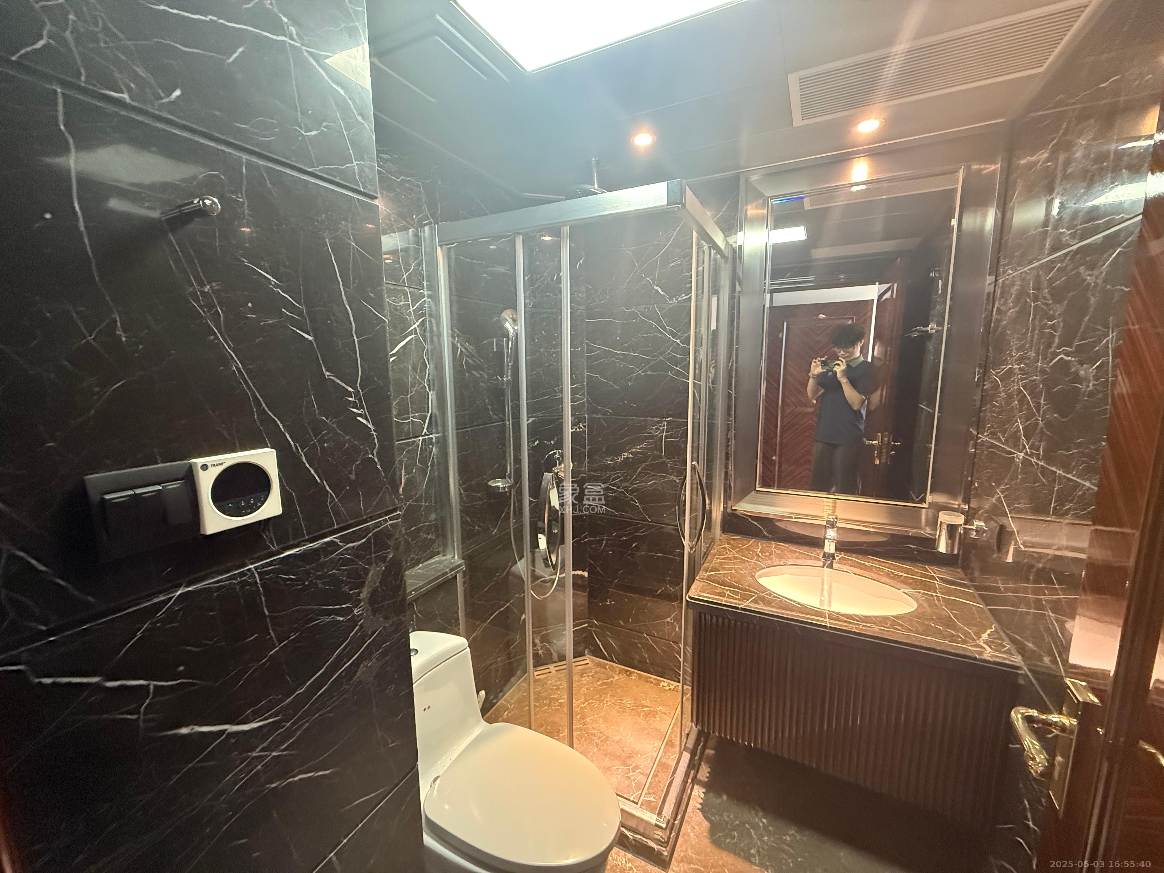 中隆国际嘉熙中心 4室2厅3卫 18000.0元/月 中隆国际嘉熙中心 4室2厅3卫 18000.0元/月室内图