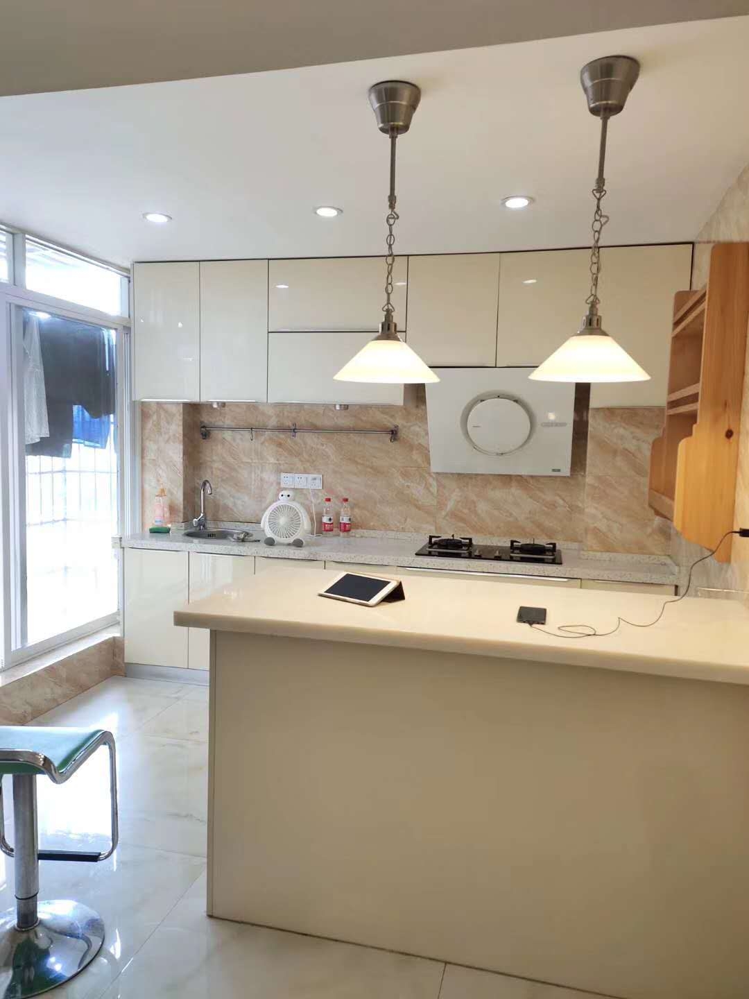 华辰汇景一、二期 1室1厅1卫 1600.00元/月 华辰汇景一、二期 1室1厅1卫 1600.00元/月室内图