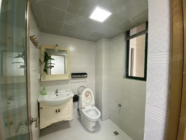 御景峰  1室1厅1卫   2200.00元/月室内图