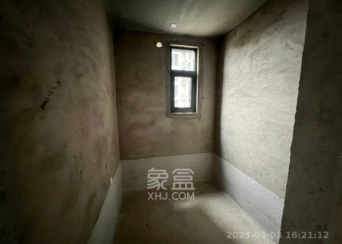 宝能公馆(美联天骄城五期)  4室2厅2卫    2000.0元/月 宝能公馆(美联天骄城五期)  4室2厅2卫    2000.0元/月