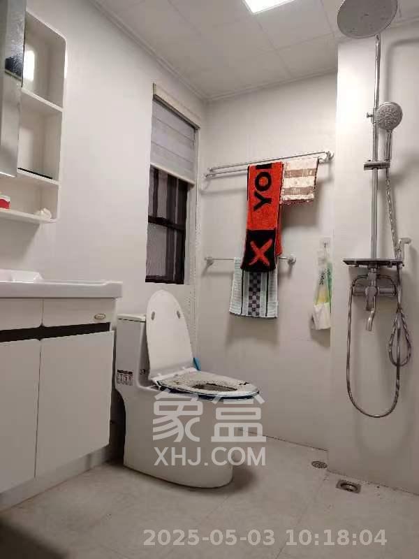 中国铁建梅溪青秀二期  4室2厅1卫   3500.00元/月室内图