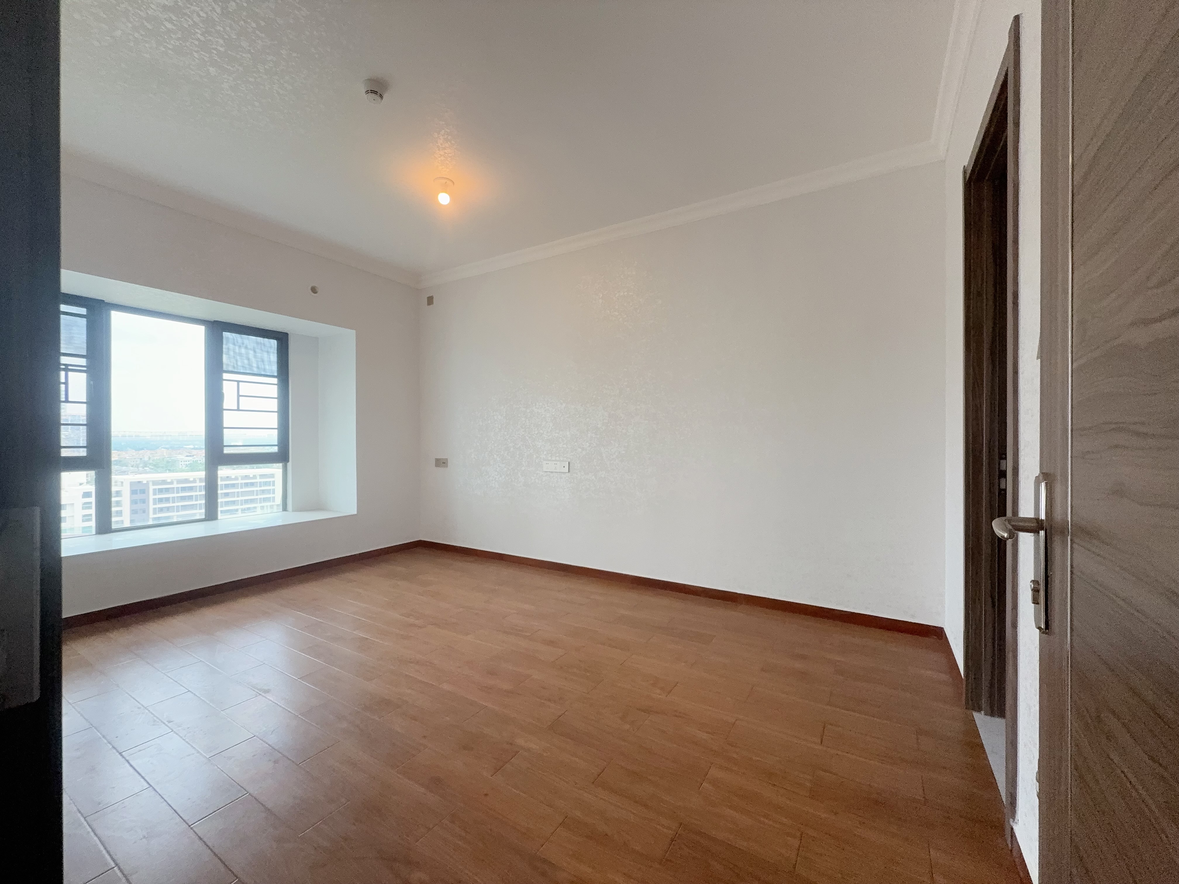 碧桂园公园上城 3室2厅2卫 3200.0元/月 碧桂园公园上城 3室2厅2卫 3200.0元/月室内图