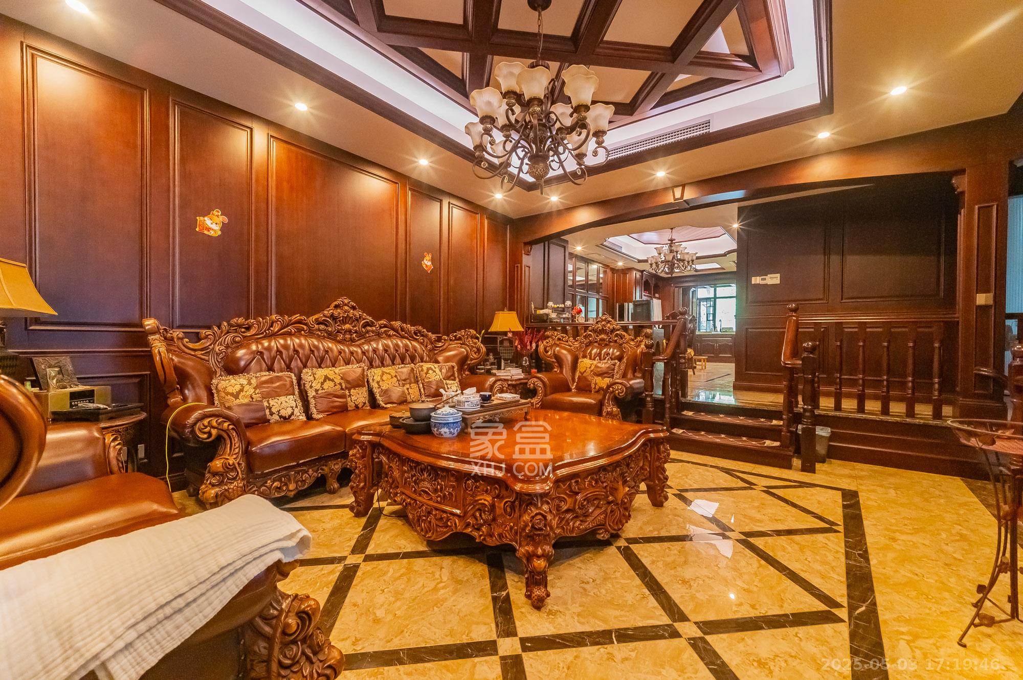 星湖湾一期洋房  4室2厅3卫    380.0万 星湖湾一期洋房  4室2厅3卫    380.0万