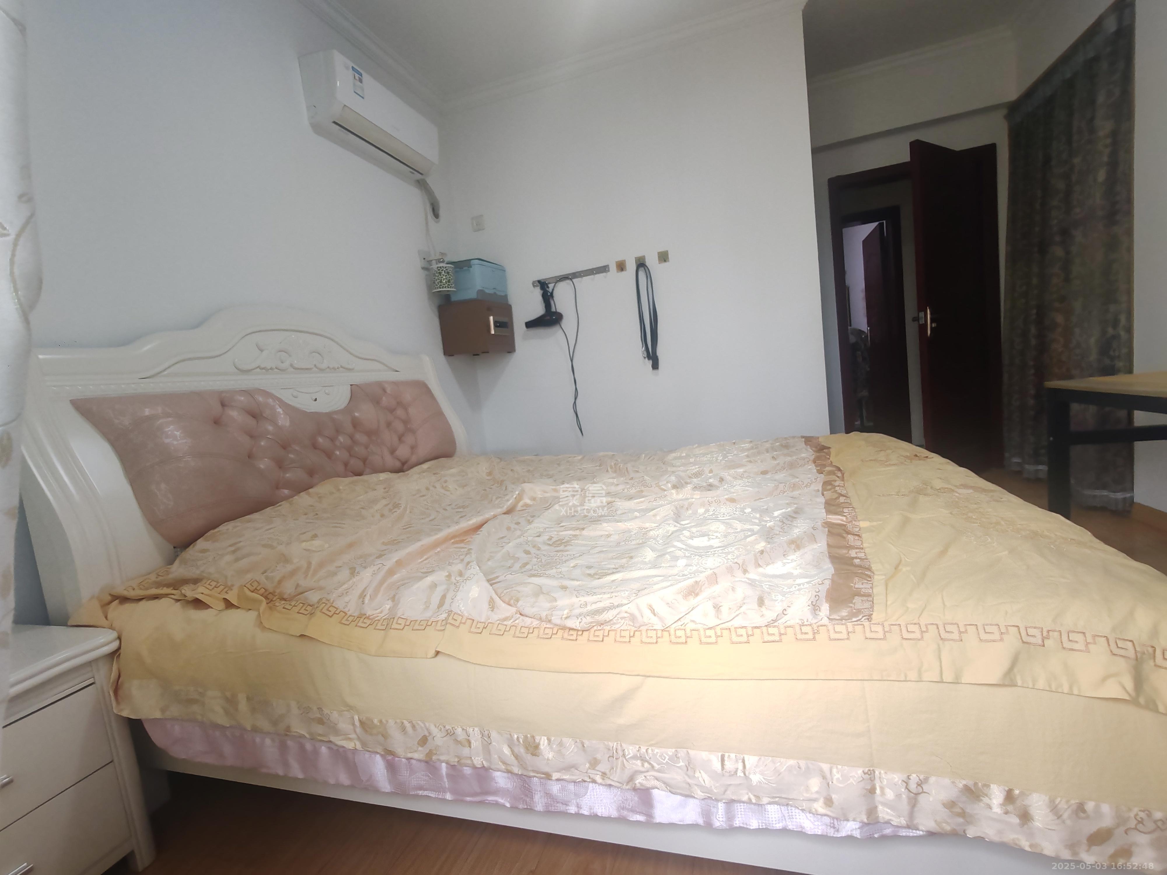 康桥长郡 3室2厅2卫 2500.0元/月 康桥长郡 3室2厅2卫 2500.0元/月室内图