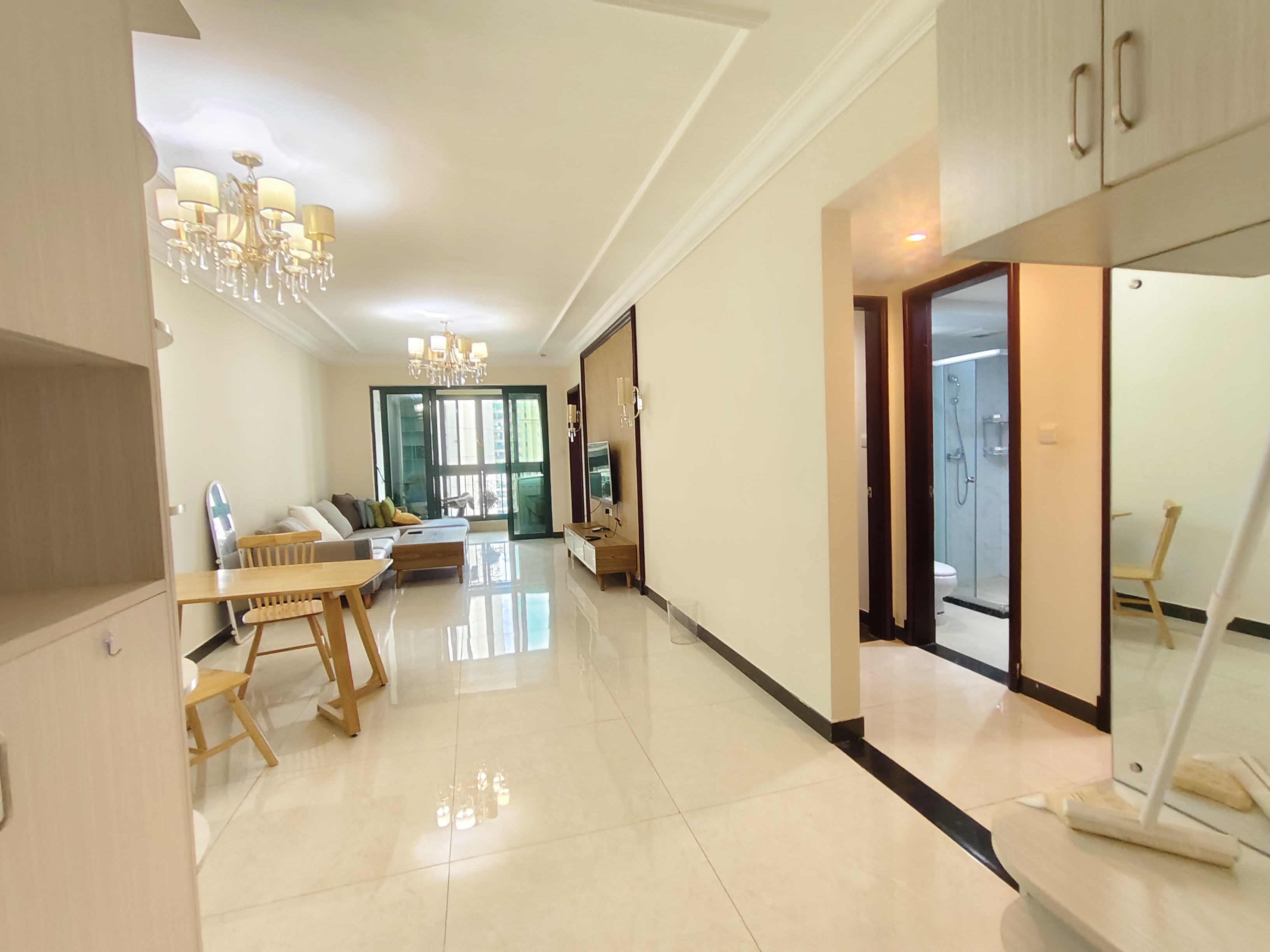 恒大绿洲 2室2厅1卫 1600.0元/月 恒大绿洲 2室2厅1卫 1600.0元/月室内图