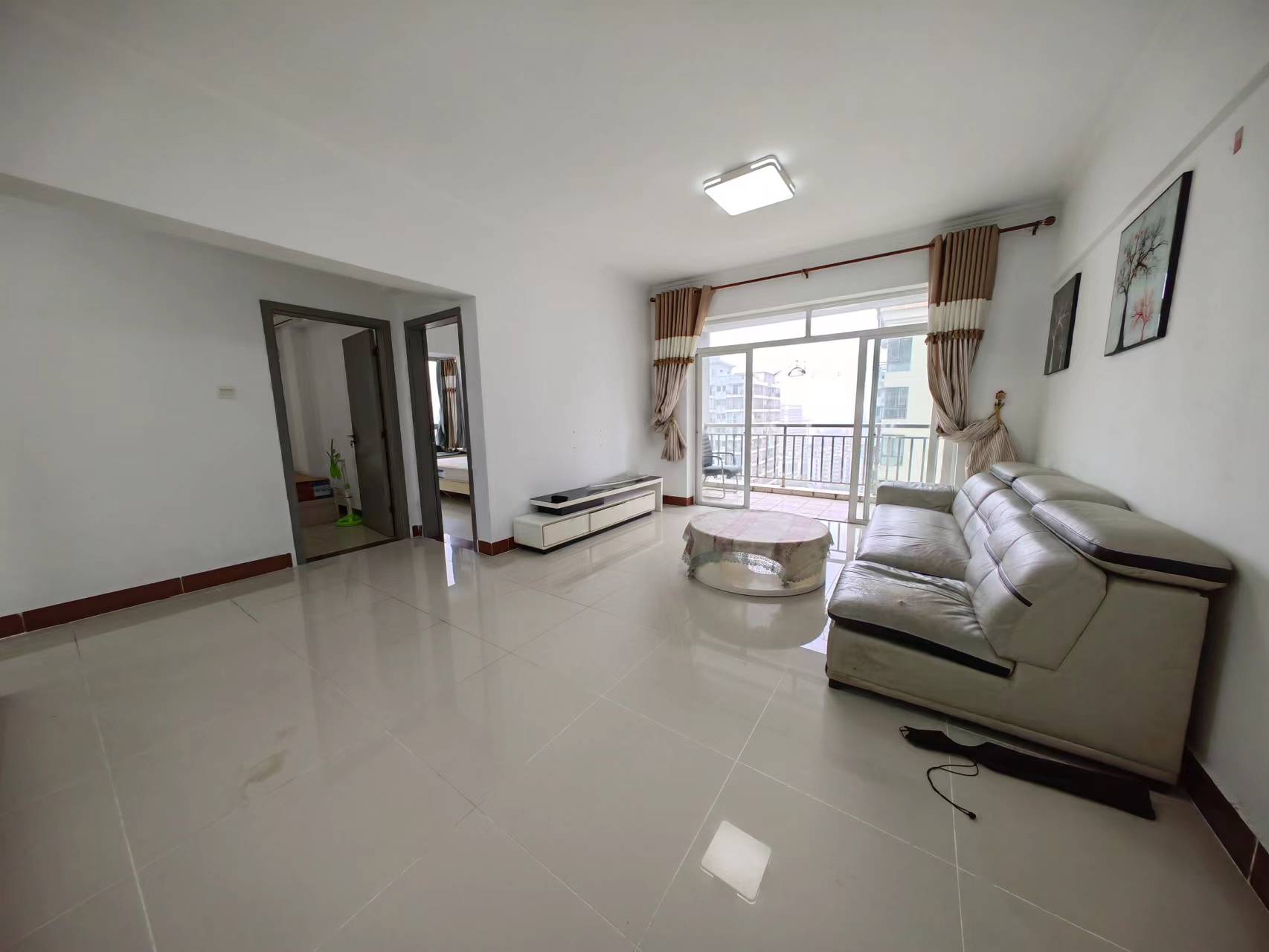 海韵裕都 1室0厅0卫 92.0万 海韵裕都 1室0厅0卫 92.0万室内图