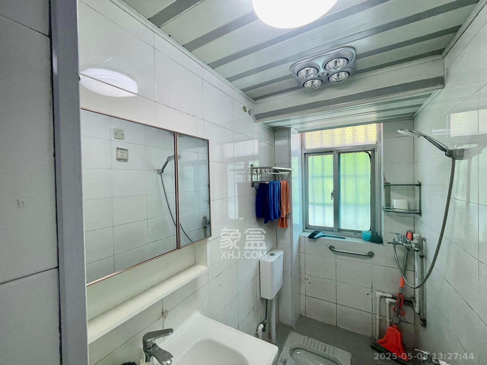 三0一佳園  3室1廳1衛(wèi)   1500.00元/月室內(nèi)圖