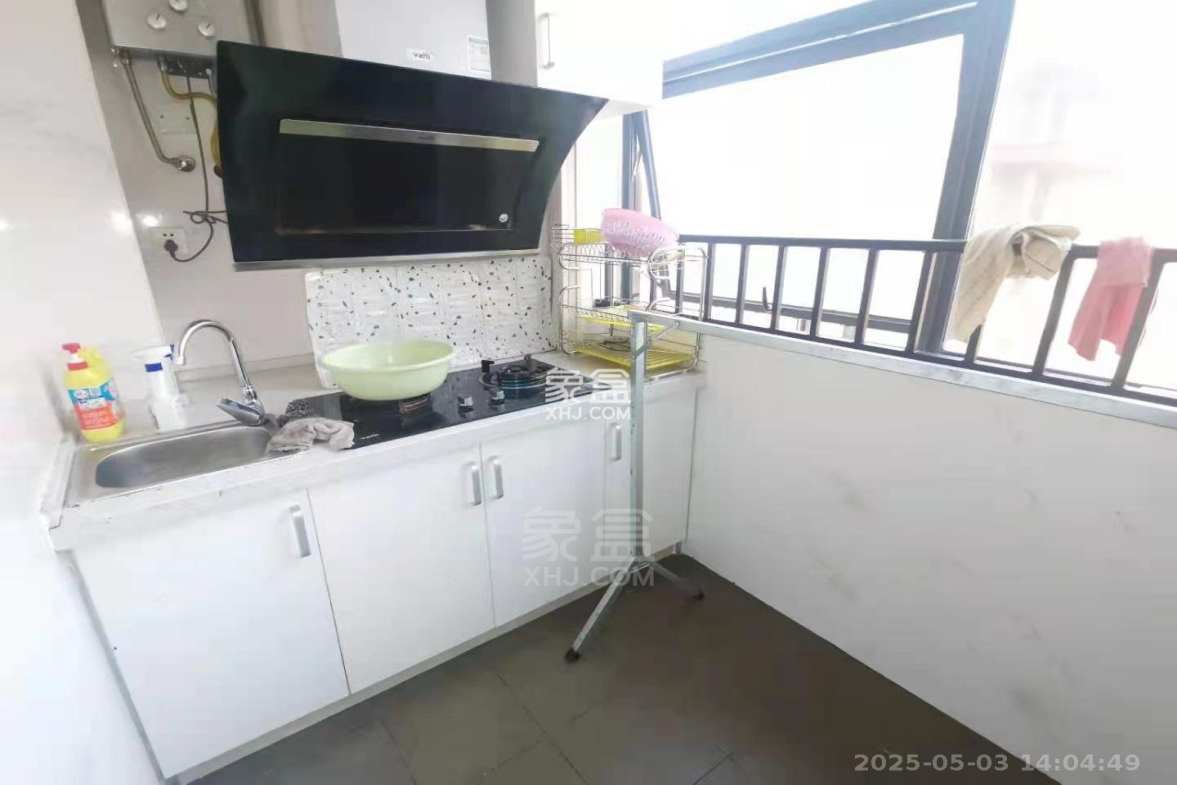 文艺复兴(未来城) 1室1厅1卫 1150.00元/月 文艺复兴(未来城) 1室1厅1卫 1150.00元/月室内图