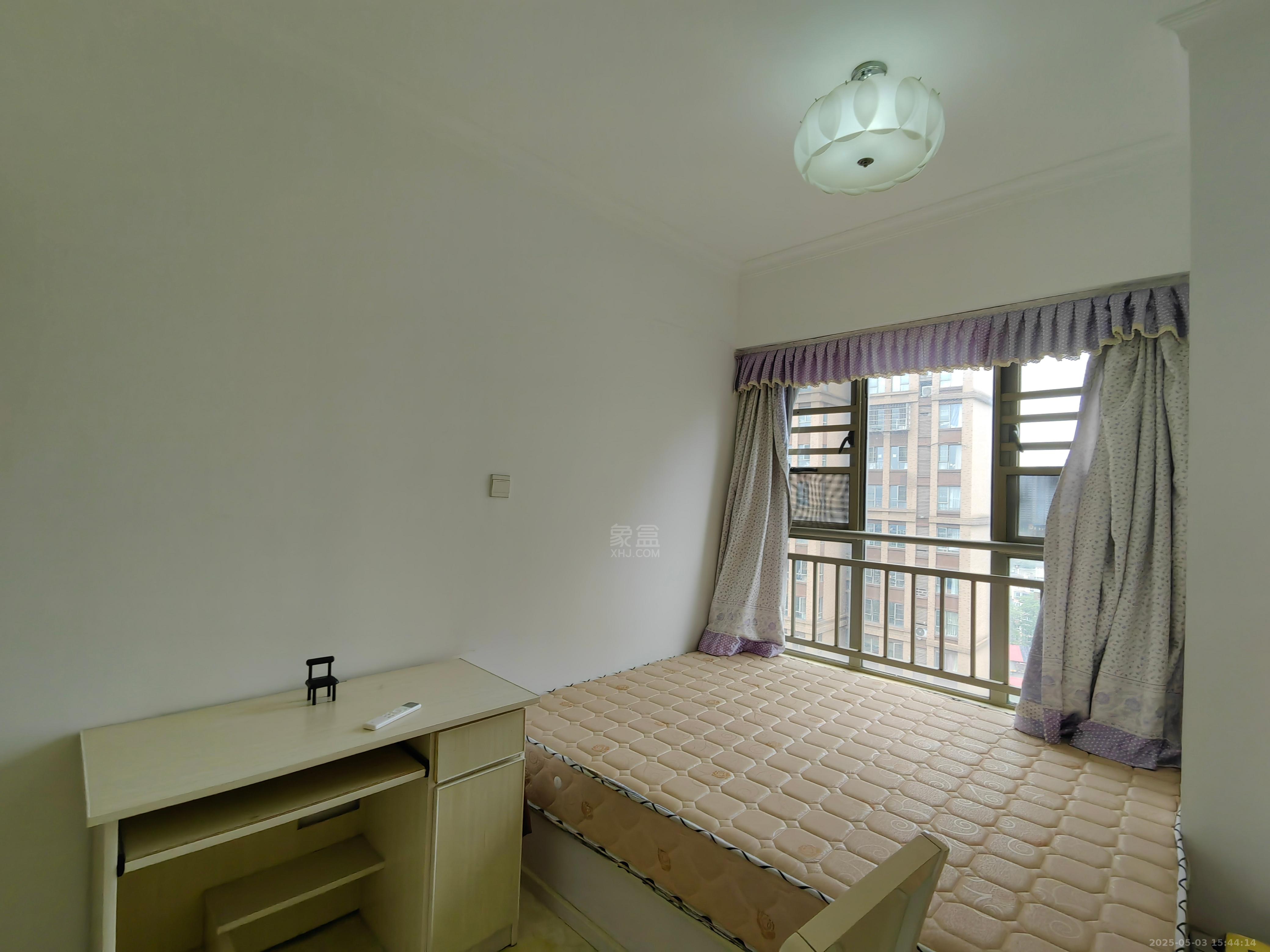 凯风珑城 3室2厅2卫 1600.0元/月 凯风珑城 3室2厅2卫 1600.0元/月室内图